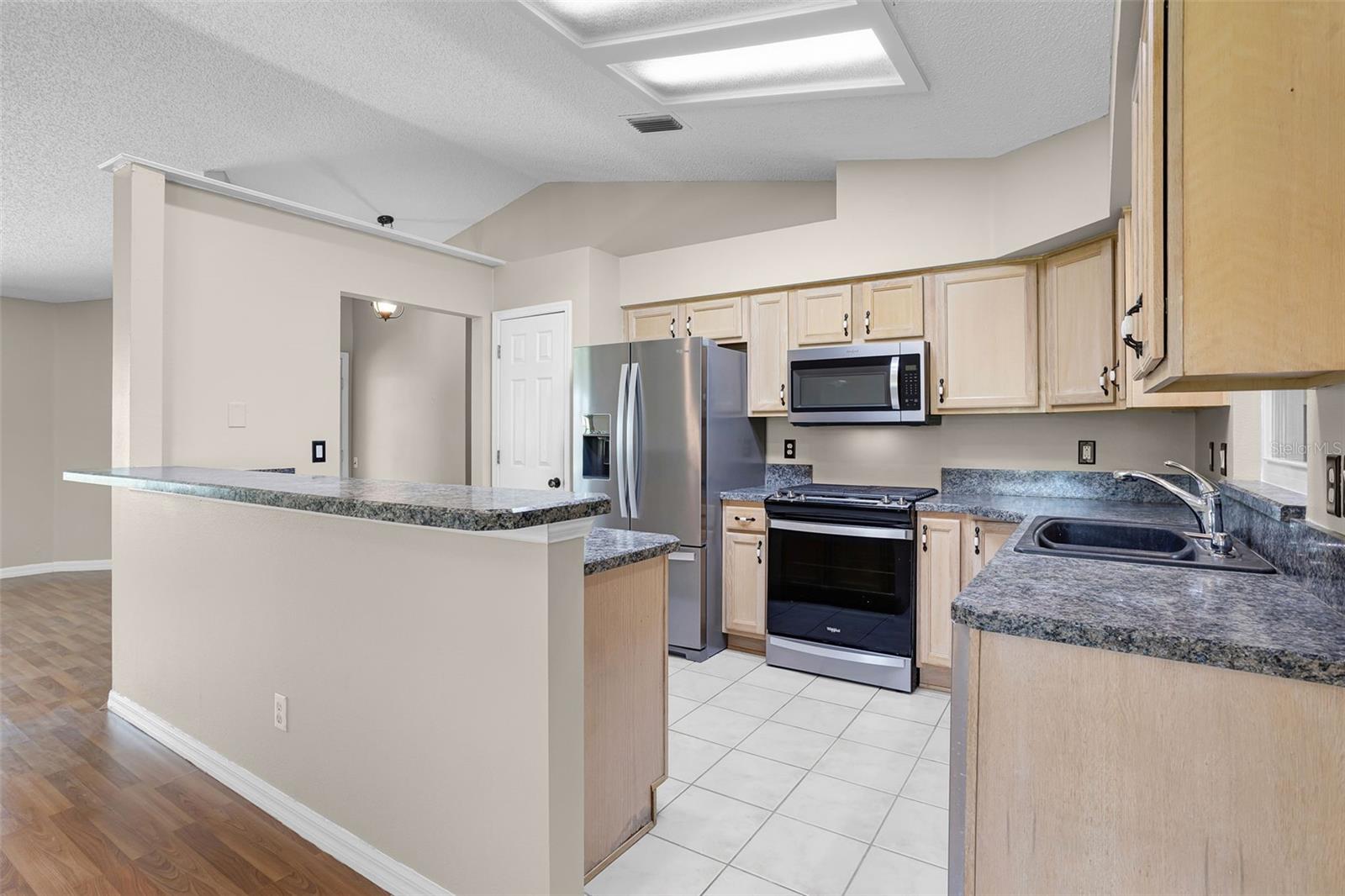 5004 SAINT ANDREWS ARC, LEESBURG, FL, 34748