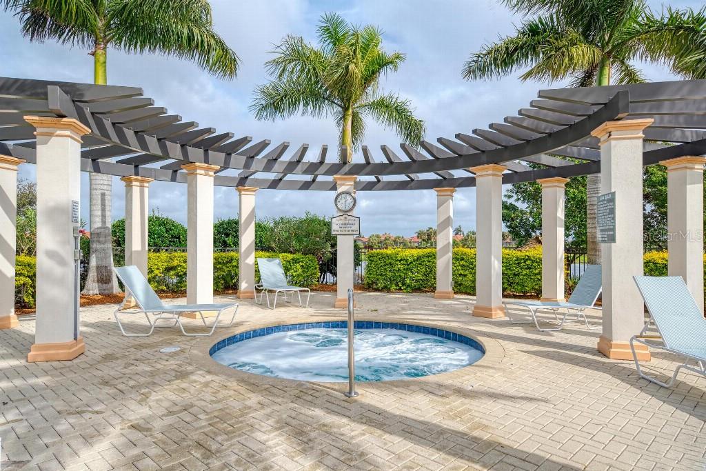 10043 CROOKED CREEK DR #101, VENICE, FL, 34293