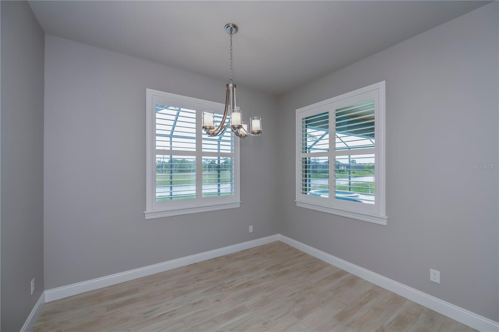 180 W PINE VALLEY LN, ROTONDA WEST, FL, 33947