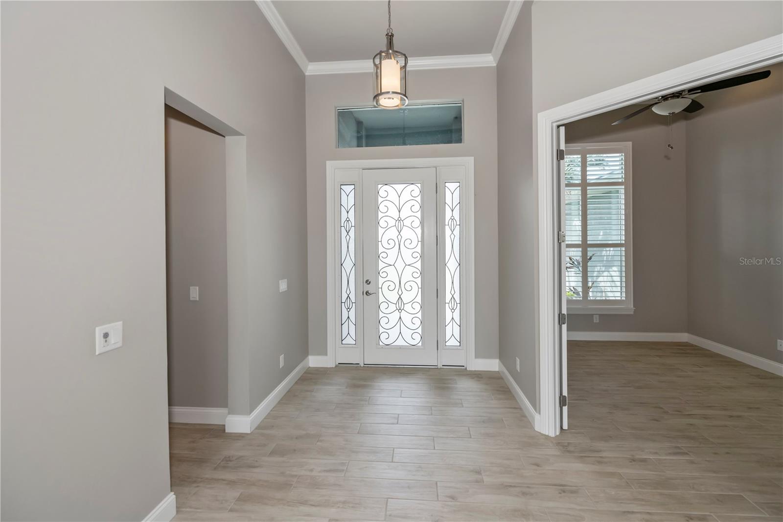180 W PINE VALLEY LN, ROTONDA WEST, FL, 33947