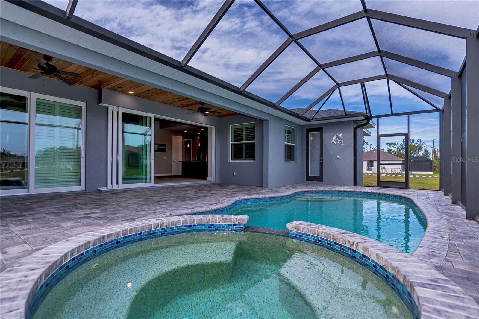 180 W PINE VALLEY LN, ROTONDA WEST, FL, 33947
