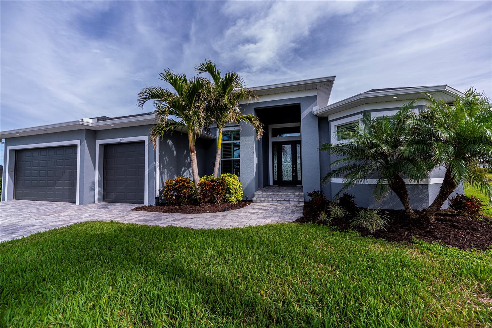 180 W PINE VALLEY LN, ROTONDA WEST, FL, 33947