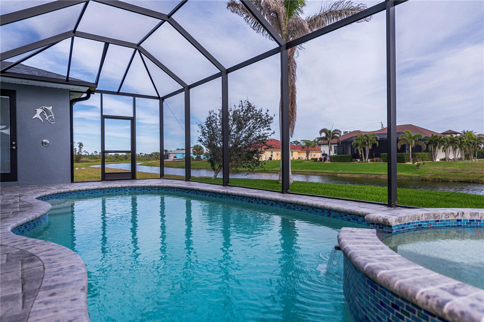 180 W PINE VALLEY LN, ROTONDA WEST, FL, 33947