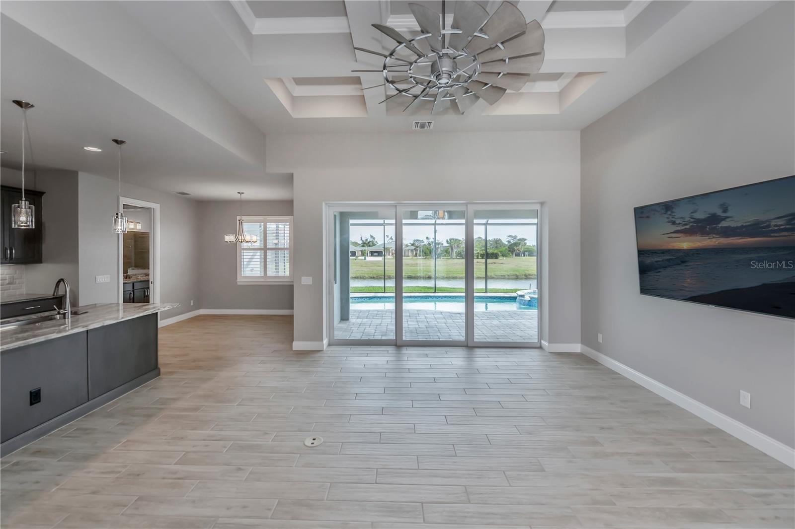 180 W PINE VALLEY LN, ROTONDA WEST, FL, 33947