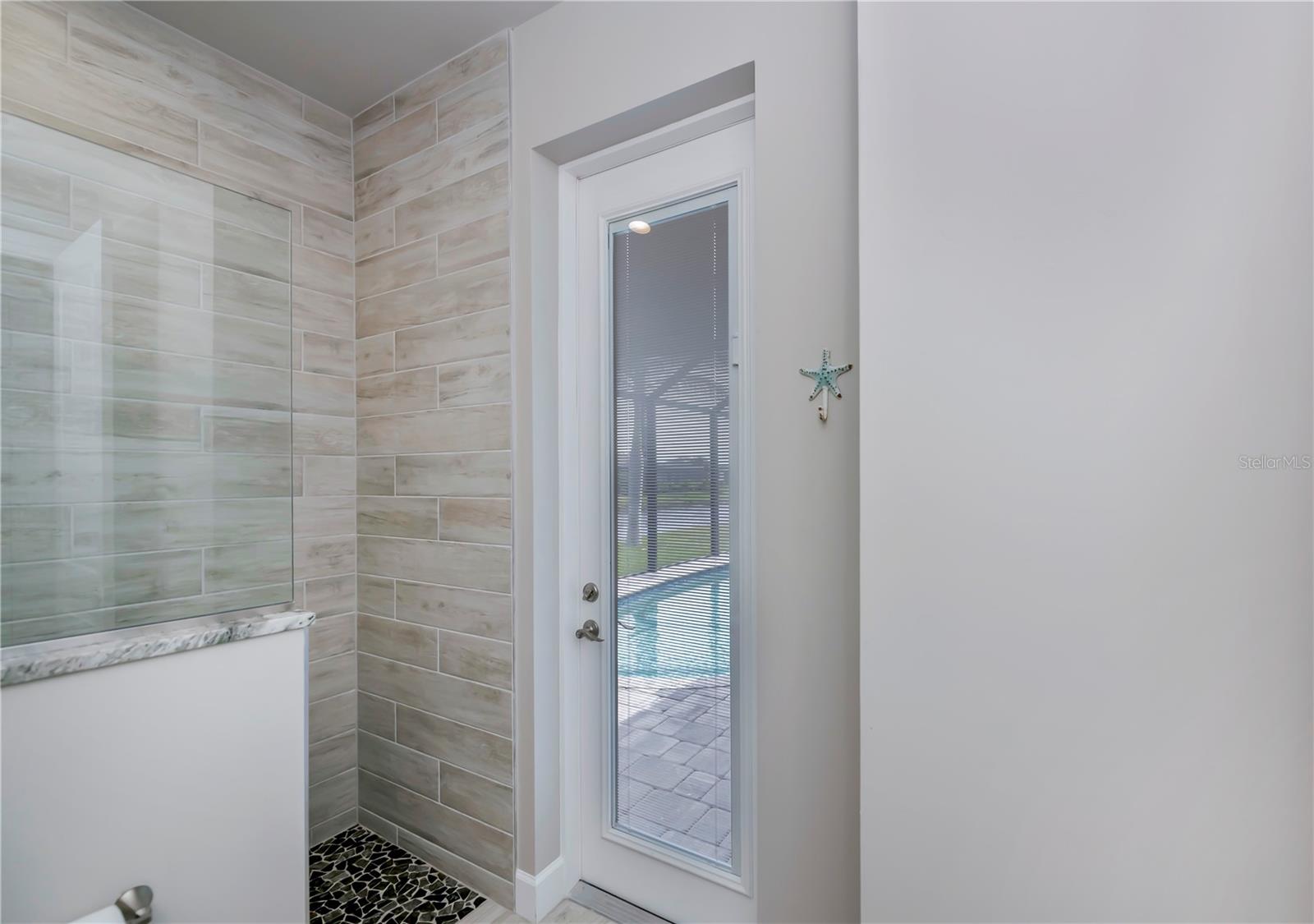 180 W PINE VALLEY LN, ROTONDA WEST, FL, 33947