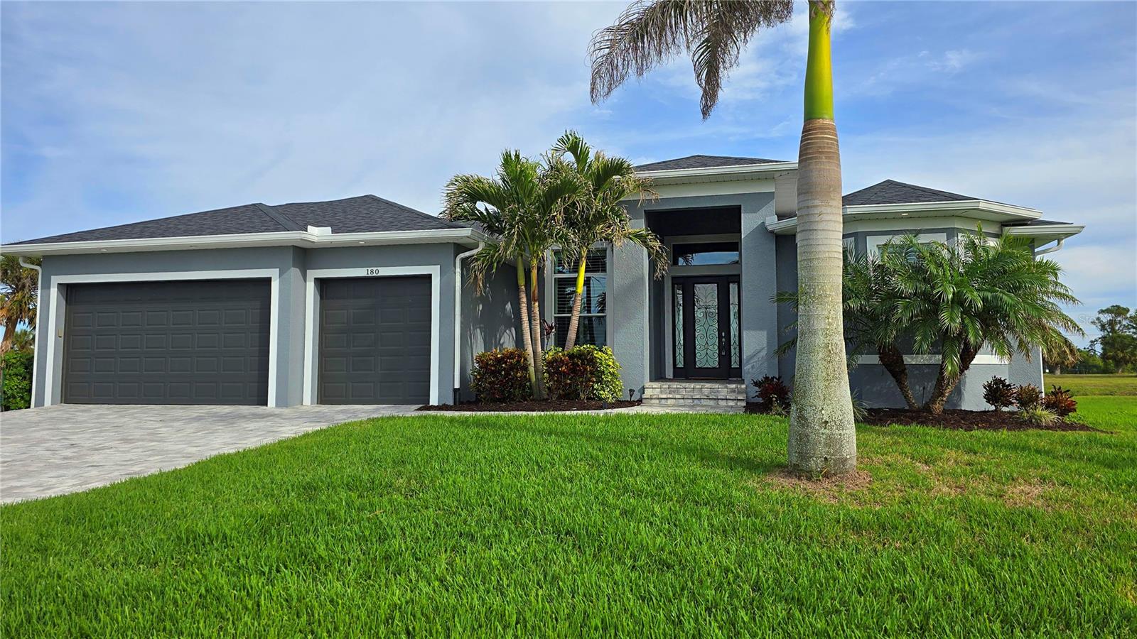180 W PINE VALLEY LN, ROTONDA WEST, FL, 33947