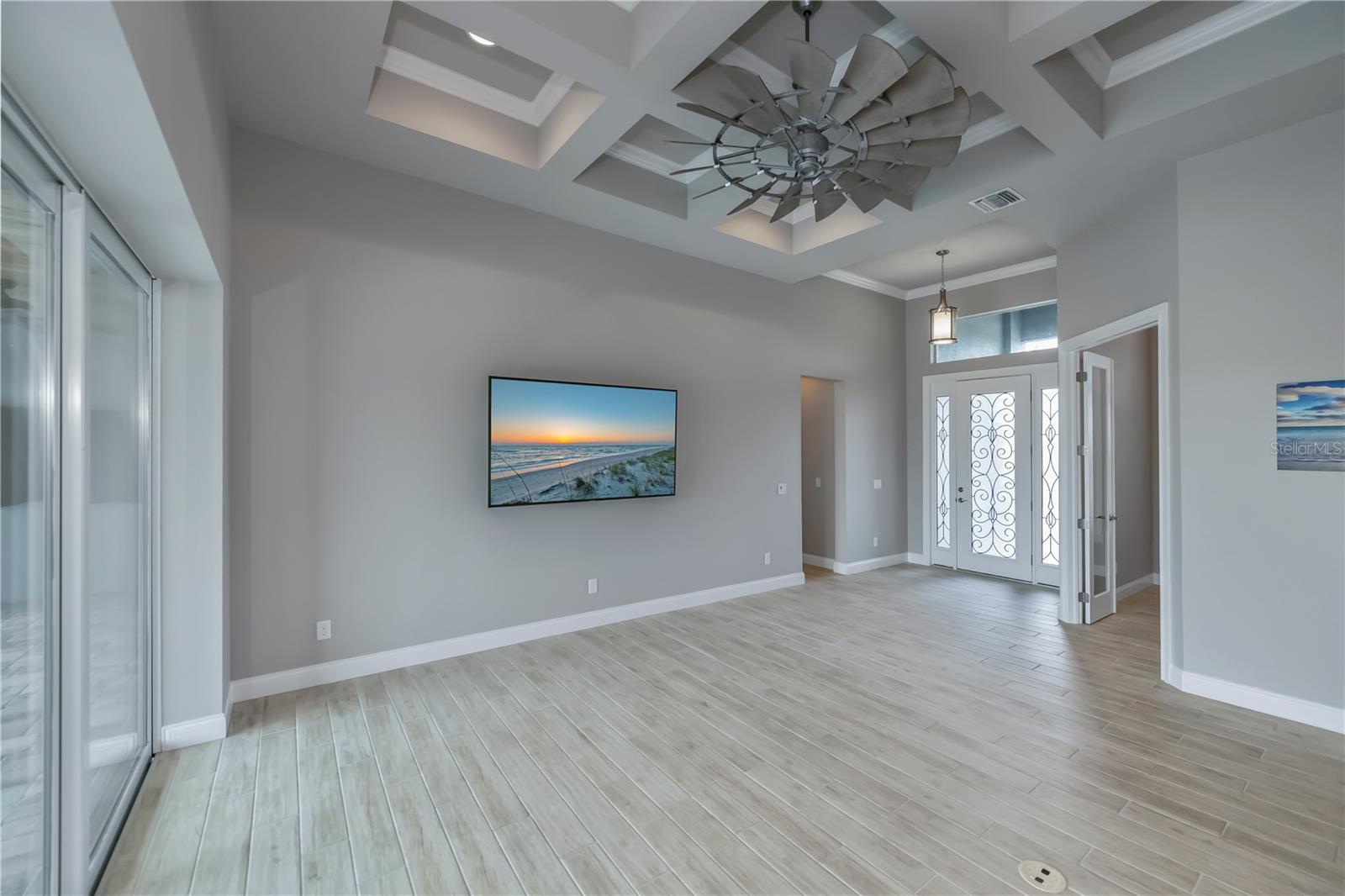 180 W PINE VALLEY LN, ROTONDA WEST, FL, 33947