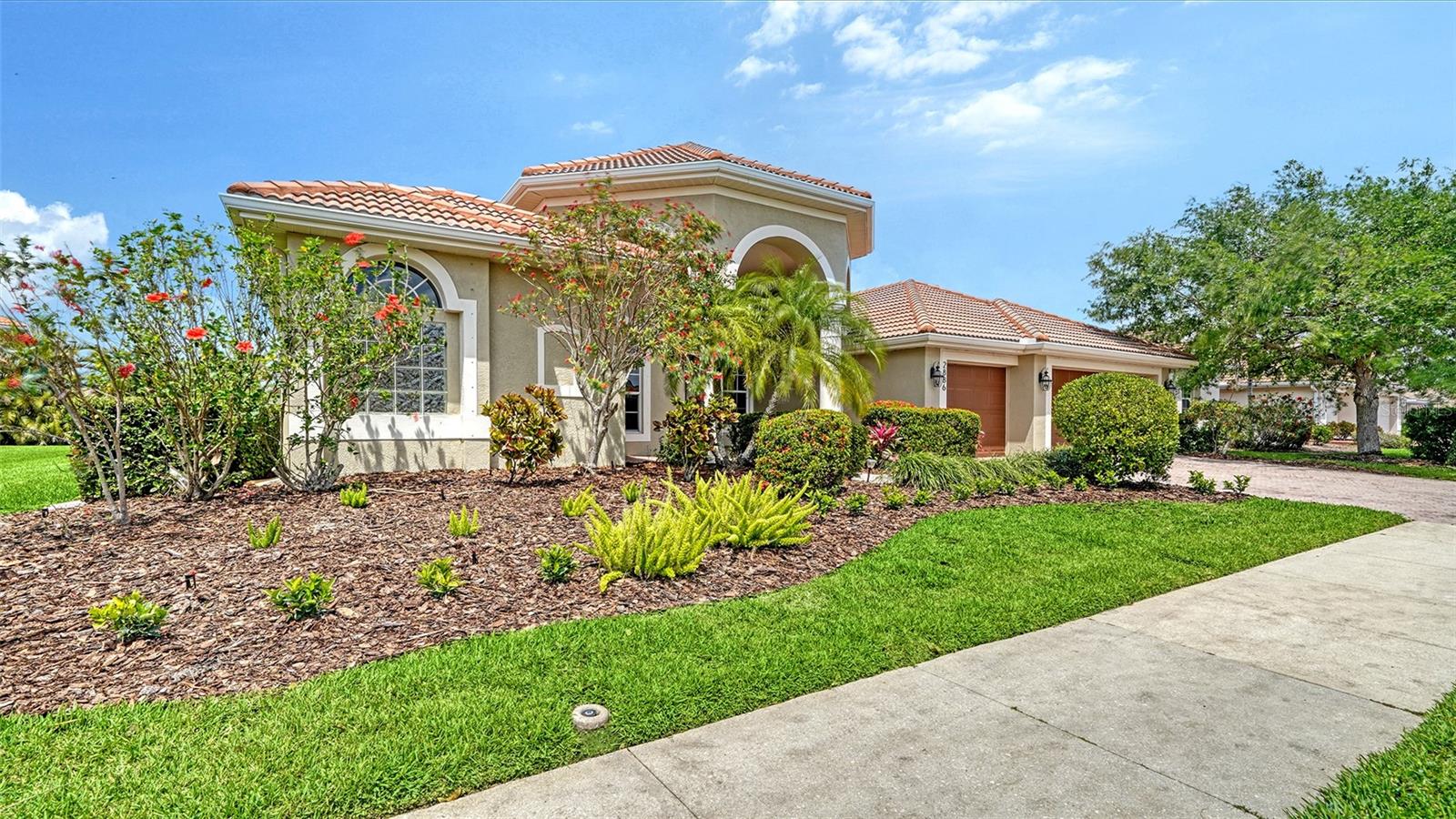 2886 GRAZELAND DR, SARASOTA, FL, 34240