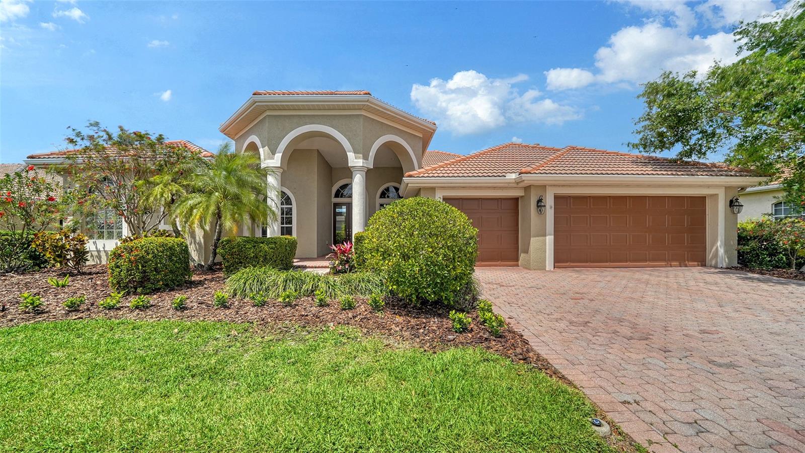 2886 GRAZELAND DR, SARASOTA, FL, 34240