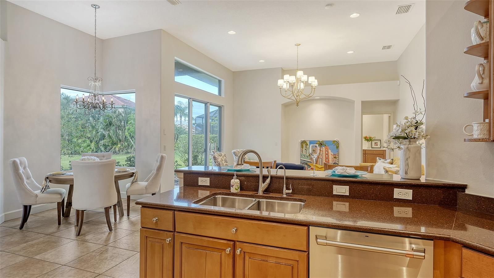 2886 GRAZELAND DR, SARASOTA, FL, 34240
