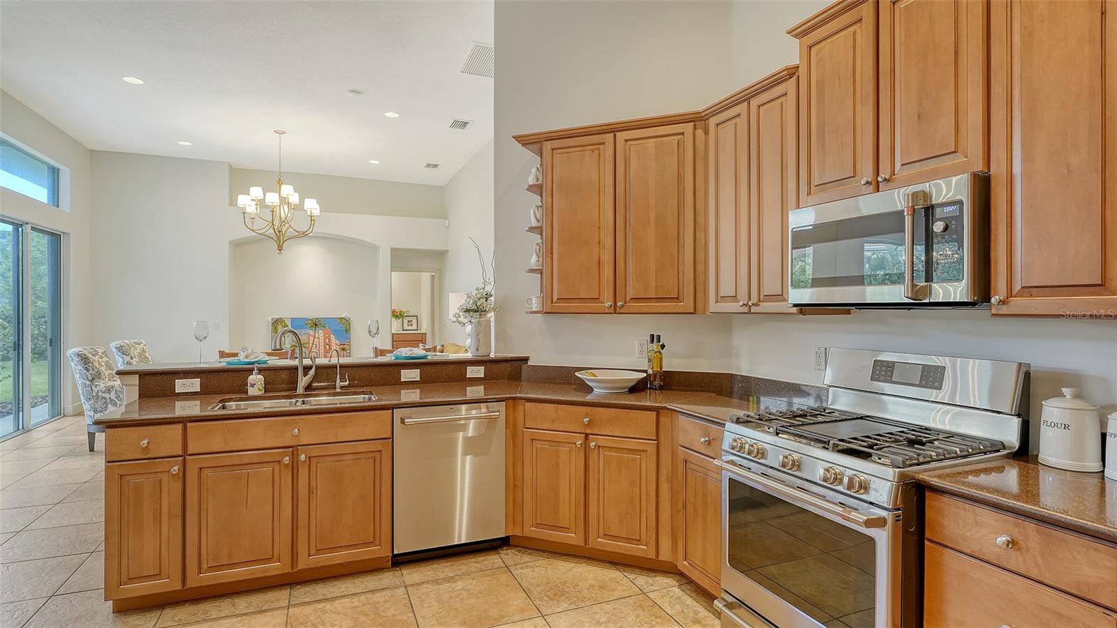 2886 GRAZELAND DR, SARASOTA, FL, 34240