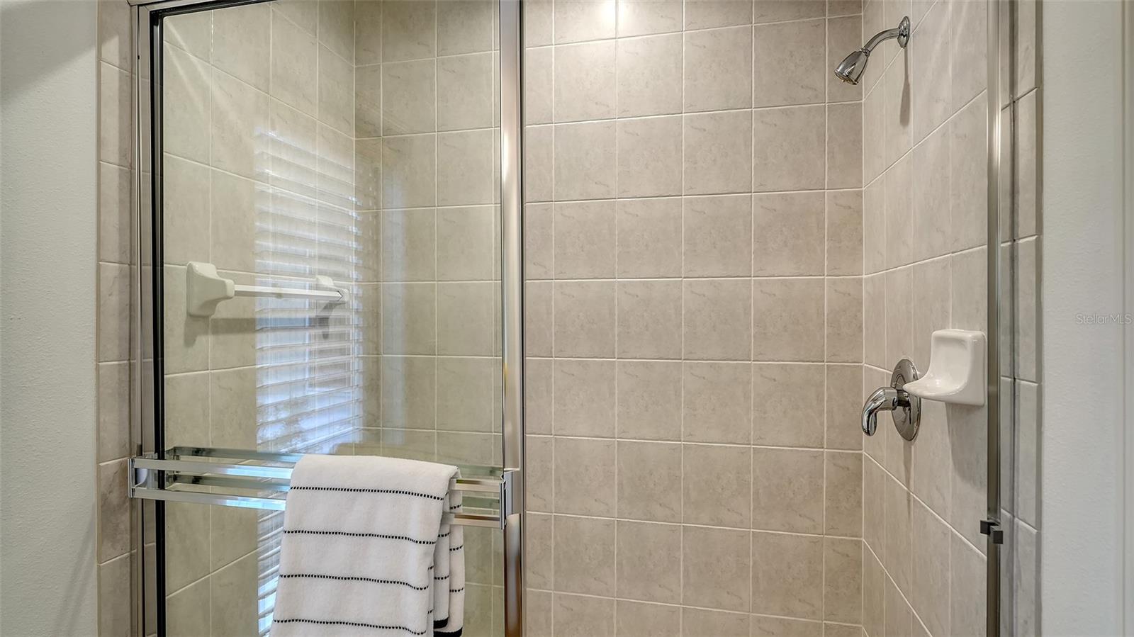 2886 GRAZELAND DR, SARASOTA, FL, 34240