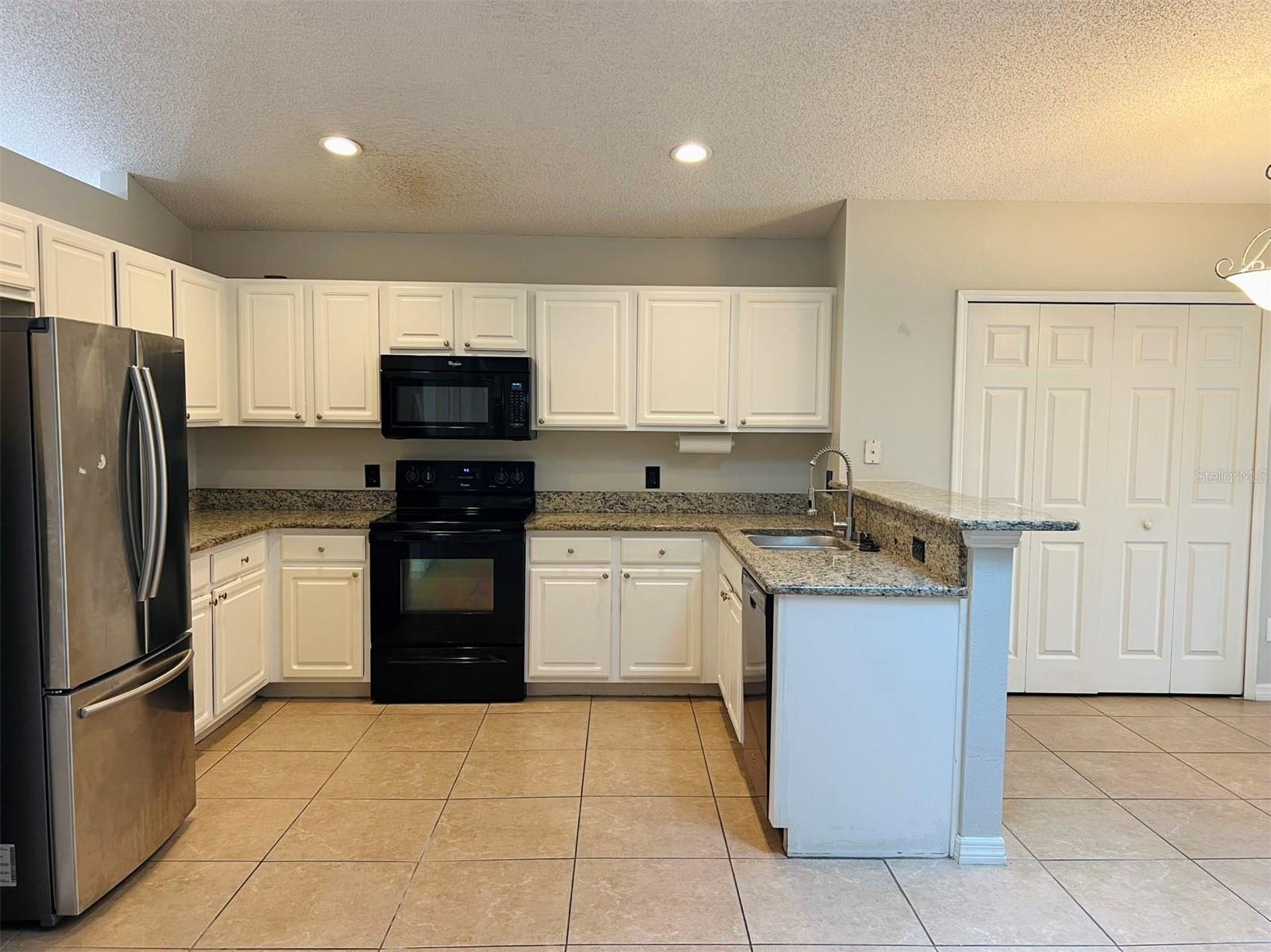 1880 OLIVIA CIR, APOPKA, FL, 32703