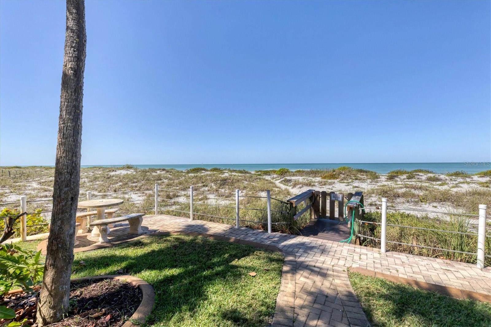 627 ALHAMBRA RD #602, VENICE, FL, 34285