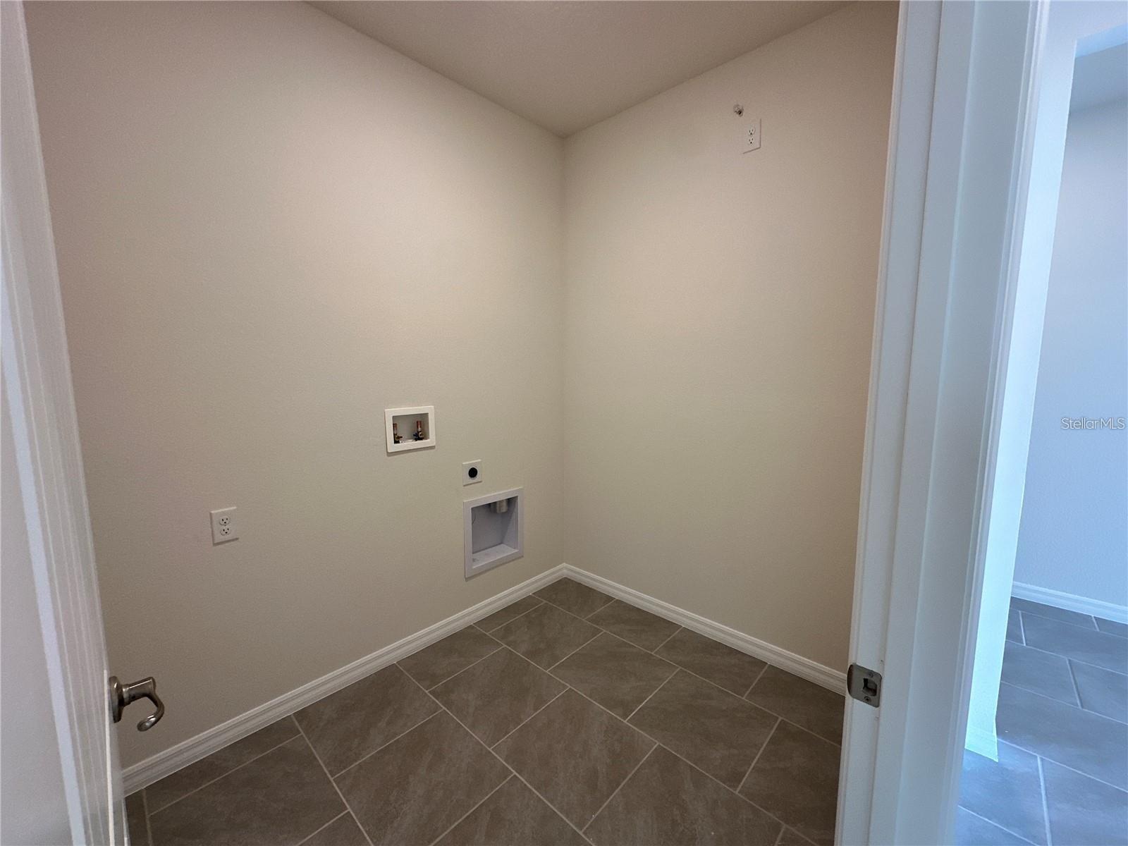 1512 DELPHI WAY, NEW SMYRNA BEACH, FL, 32168
