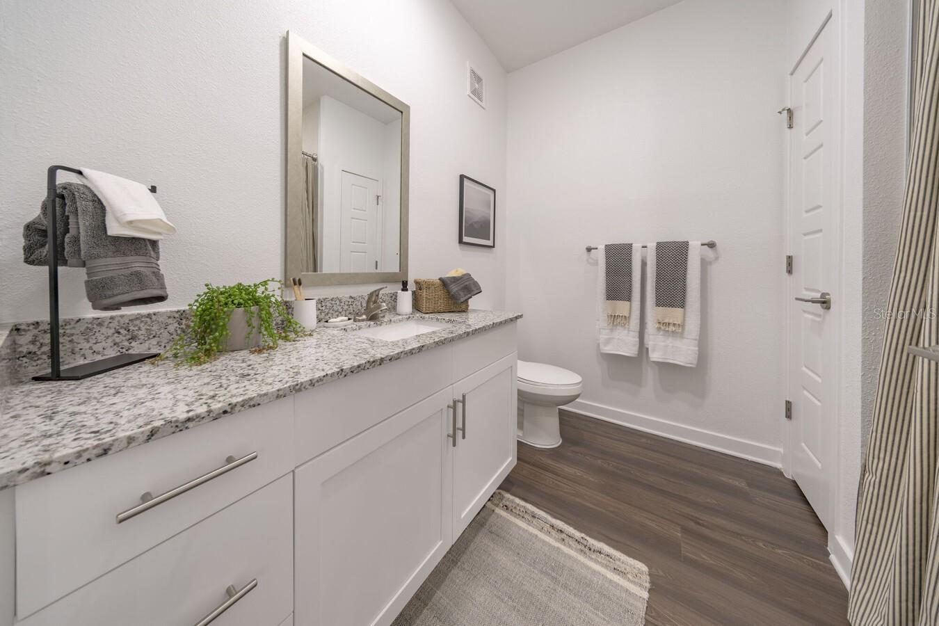 5291 POST OAK BLVD, WESLEY CHAPEL, FL, 33544