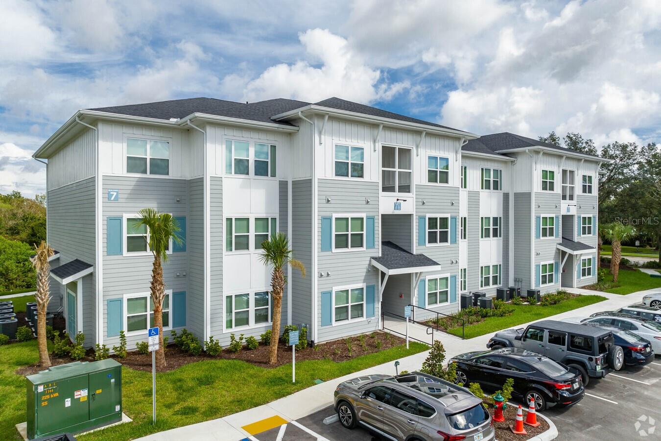 5291 POST OAK BLVD, WESLEY CHAPEL, FL, 33544