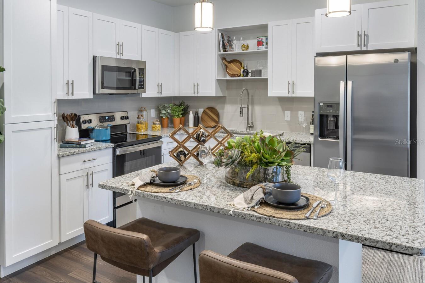 5291 POST OAK BLVD, WESLEY CHAPEL, FL, 33544