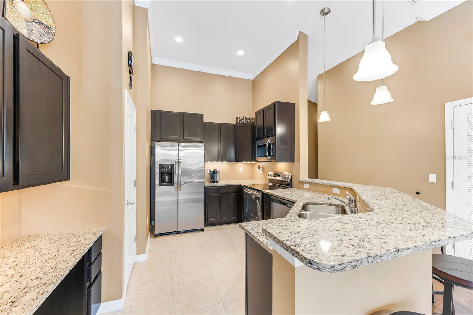 5720 KINGLETHILL DR, LITHIA, FL, 33547