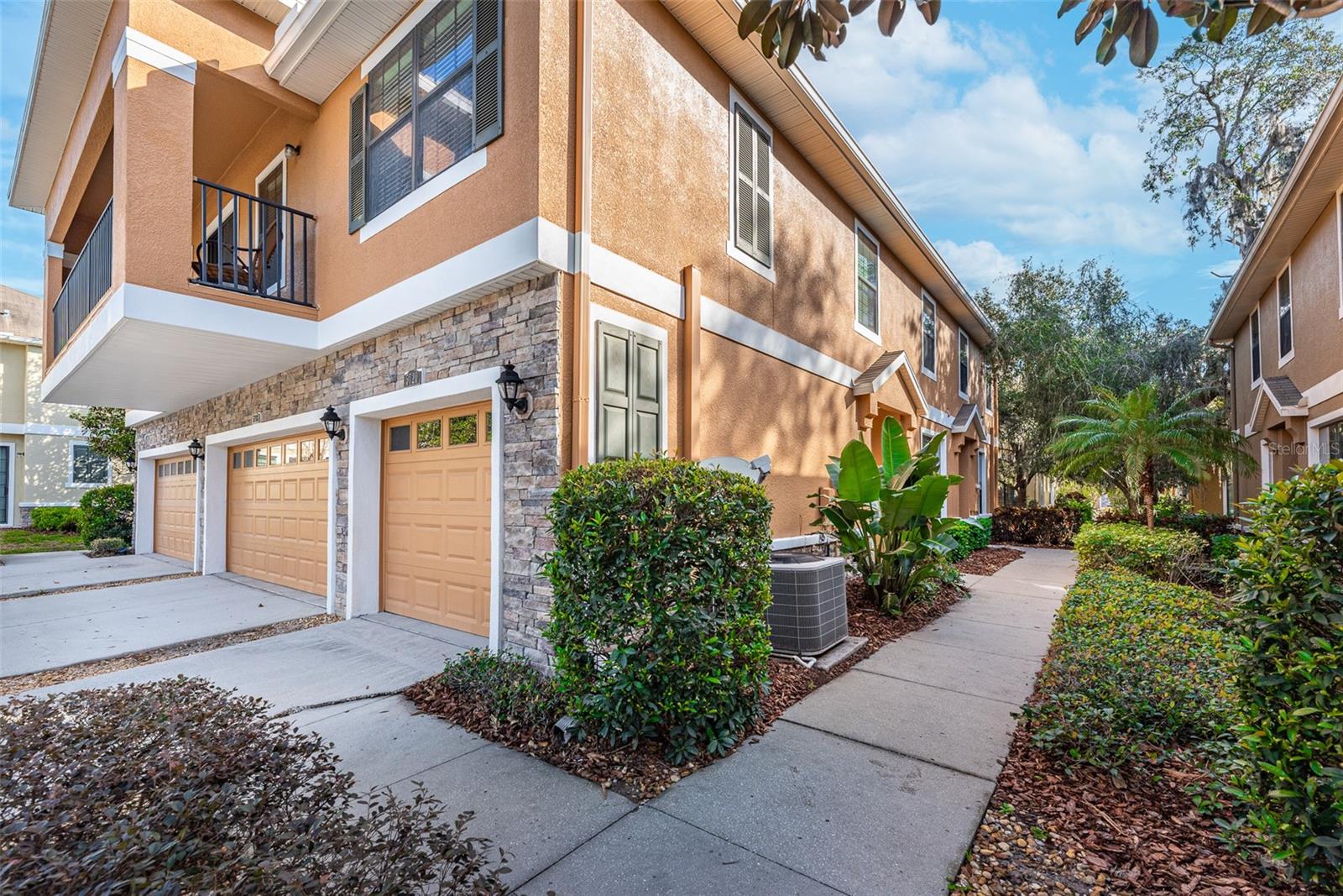 5720 KINGLETHILL DR, LITHIA, FL, 33547