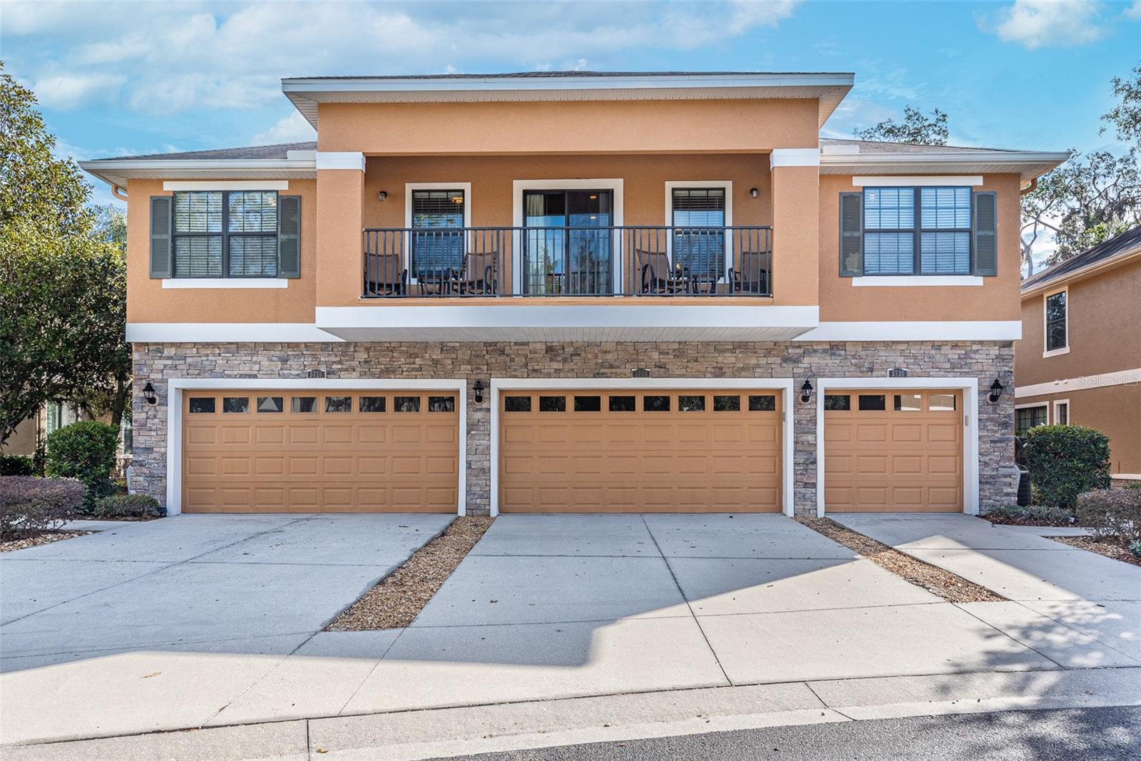 5720 KINGLETHILL DR, LITHIA, FL, 33547