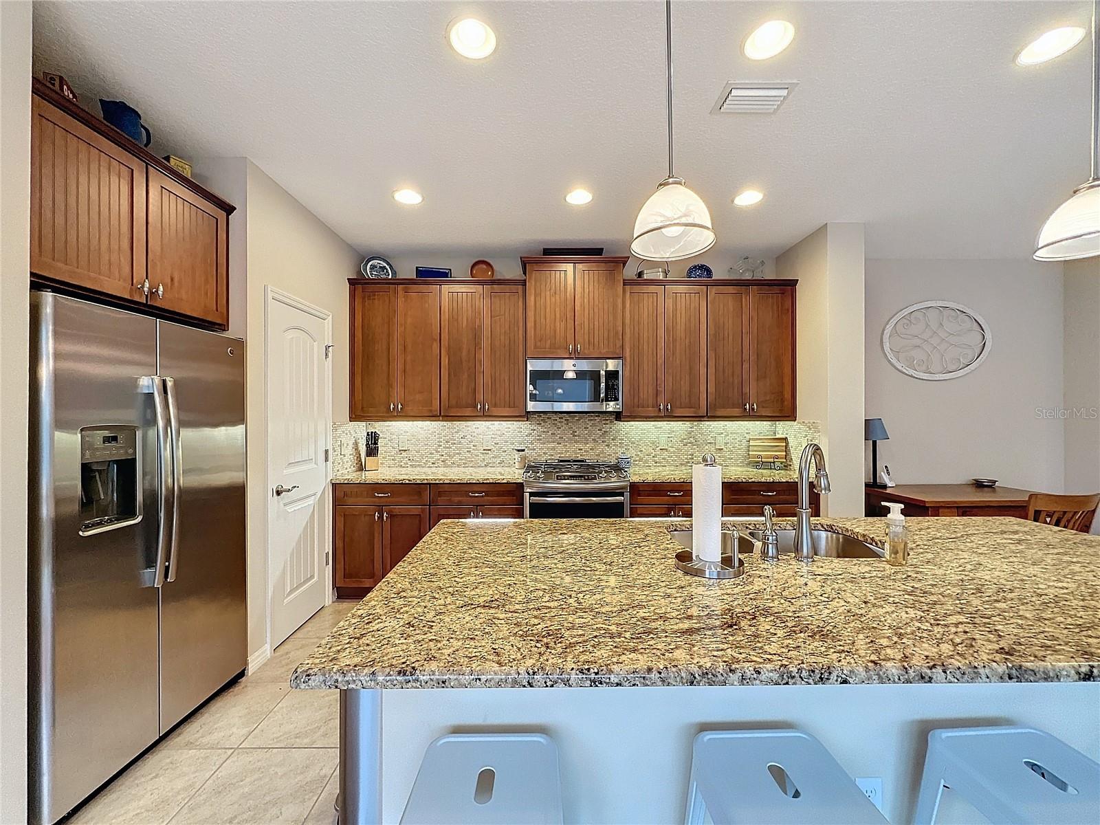 120 BAYOU BEND RD, GROVELAND, FL, 34736