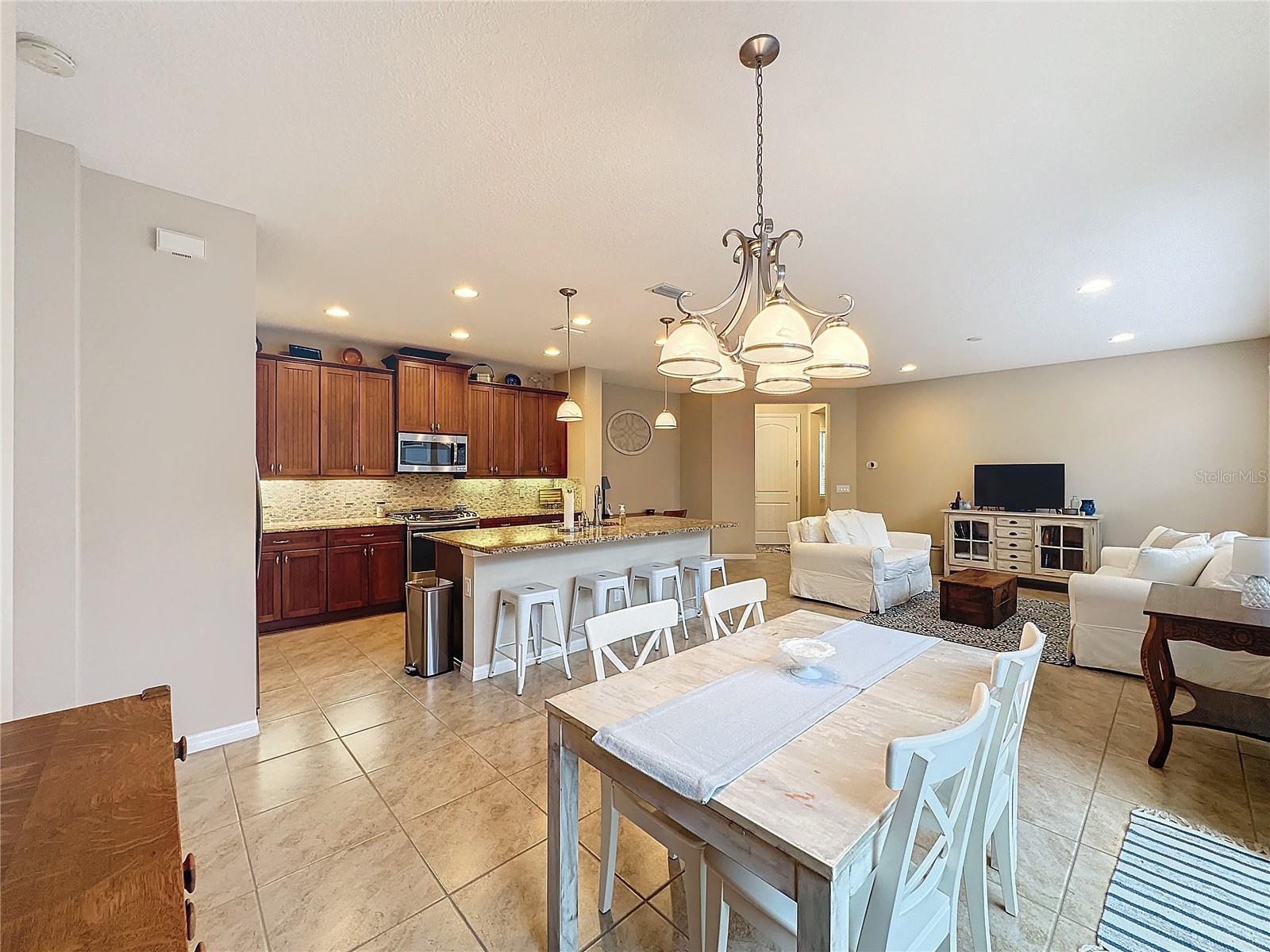 120 BAYOU BEND RD, GROVELAND, FL, 34736