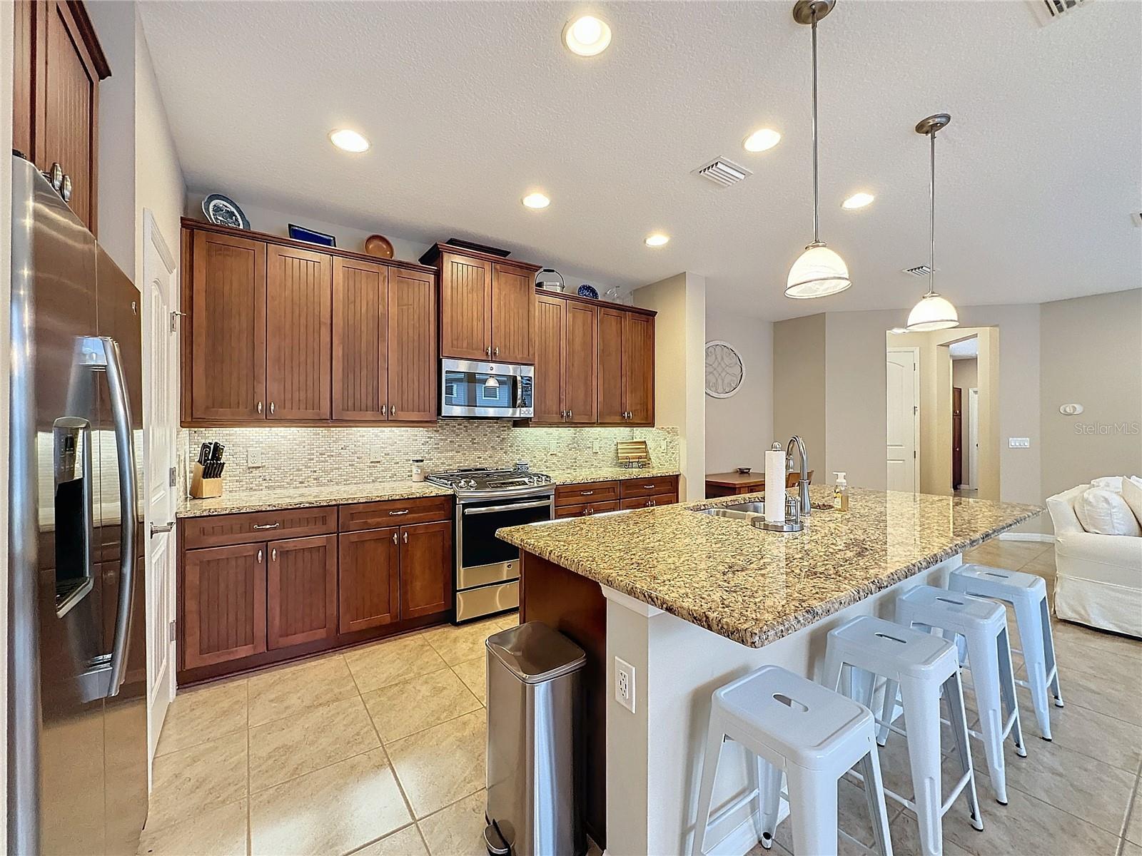 120 BAYOU BEND RD, GROVELAND, FL, 34736