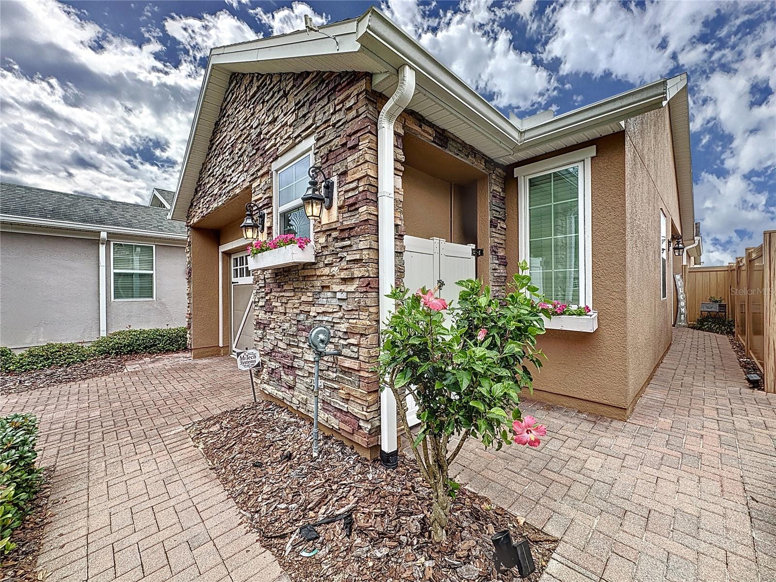 120 BAYOU BEND RD, GROVELAND, FL, 34736