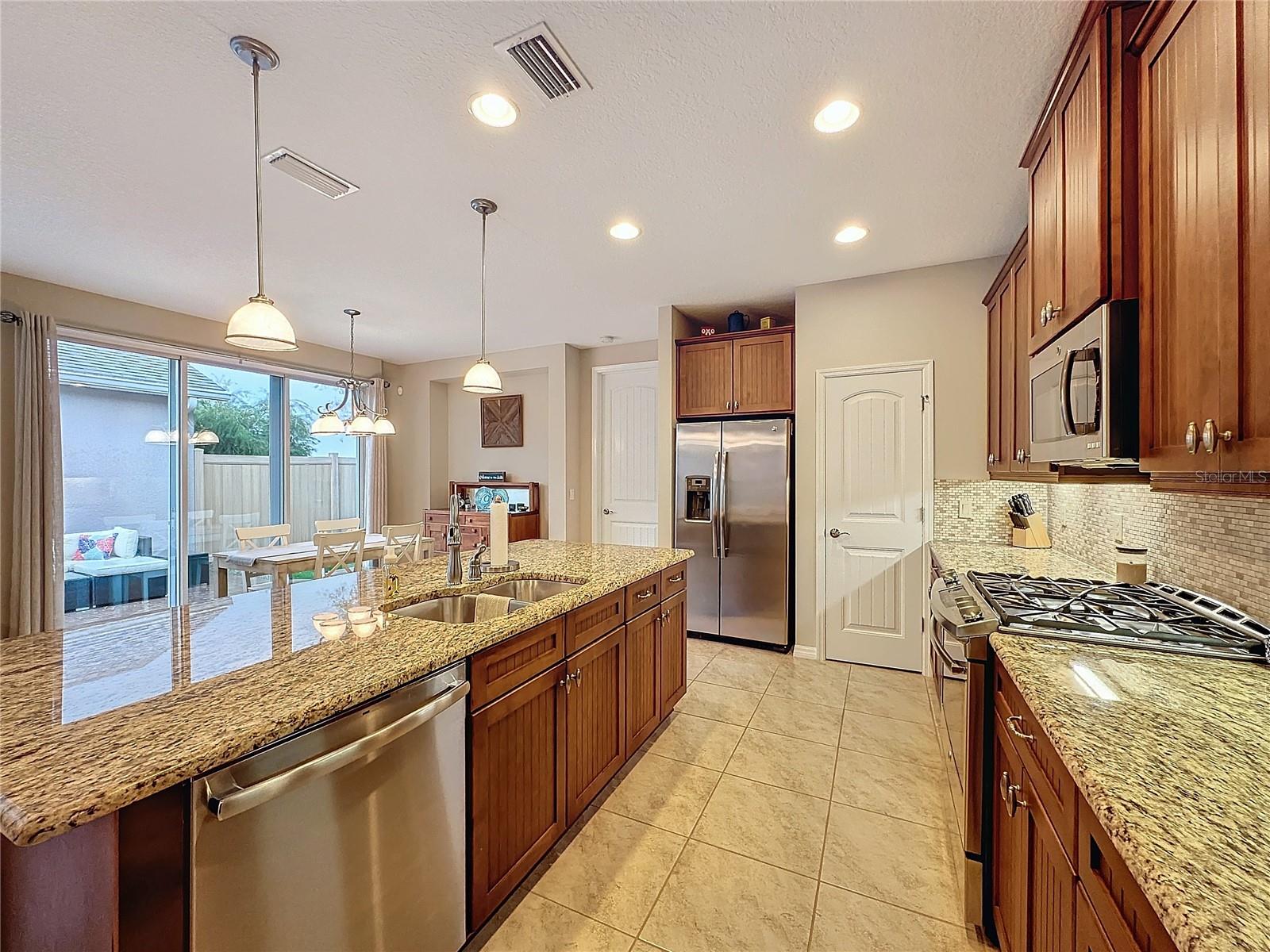 120 BAYOU BEND RD, GROVELAND, FL, 34736