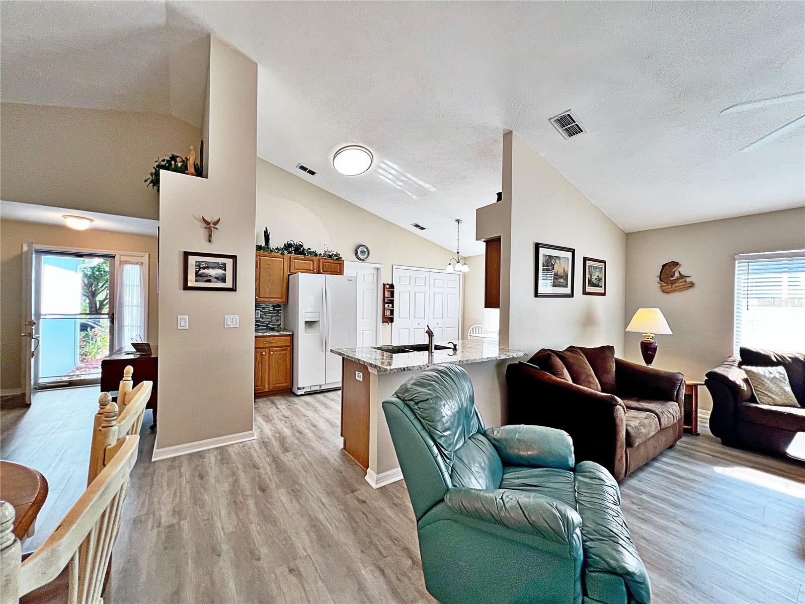 4174 CAPLAND AVE, CLERMONT, FL, 34711