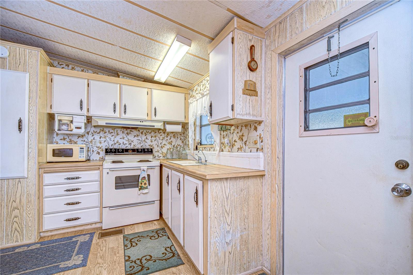 39351 DUNDEE RD, ZEPHYRHILLS, FL, 33542