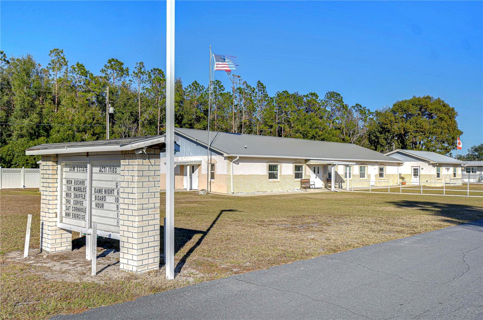 39351 DUNDEE RD, ZEPHYRHILLS, FL, 33542