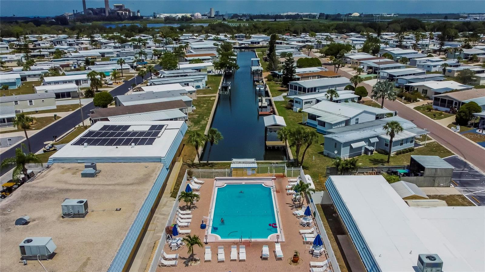 225 N SAINT THOMAS CIR, APOLLO BEACH, FL, 33572