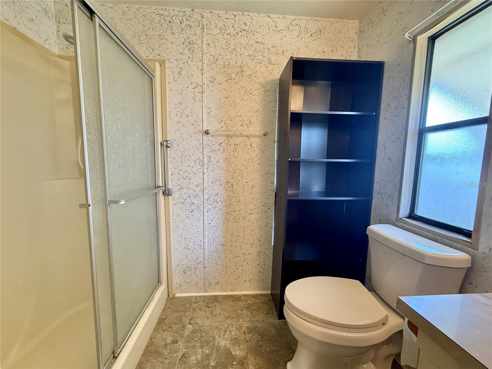 225 N SAINT THOMAS CIR, APOLLO BEACH, FL, 33572