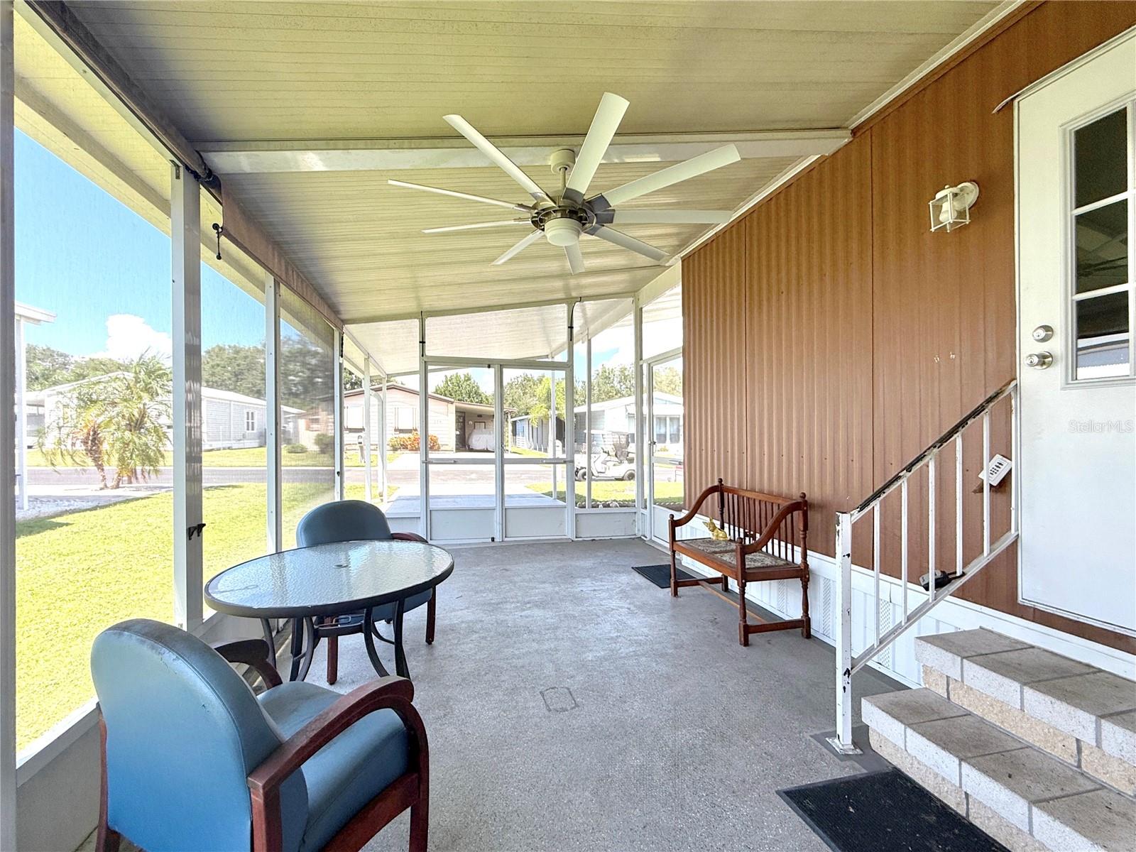225 N SAINT THOMAS CIR, APOLLO BEACH, FL, 33572