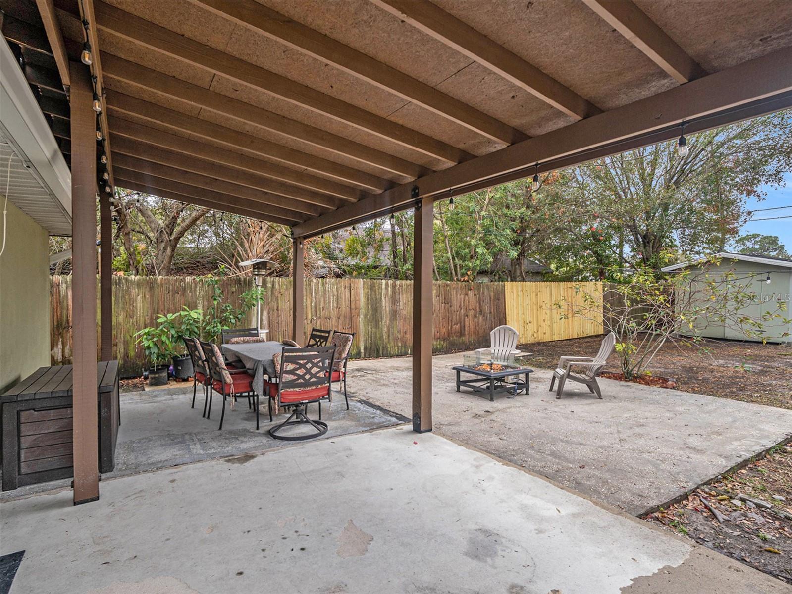204 SW MADISON CIR N, ST PETERSBURG, FL, 33703