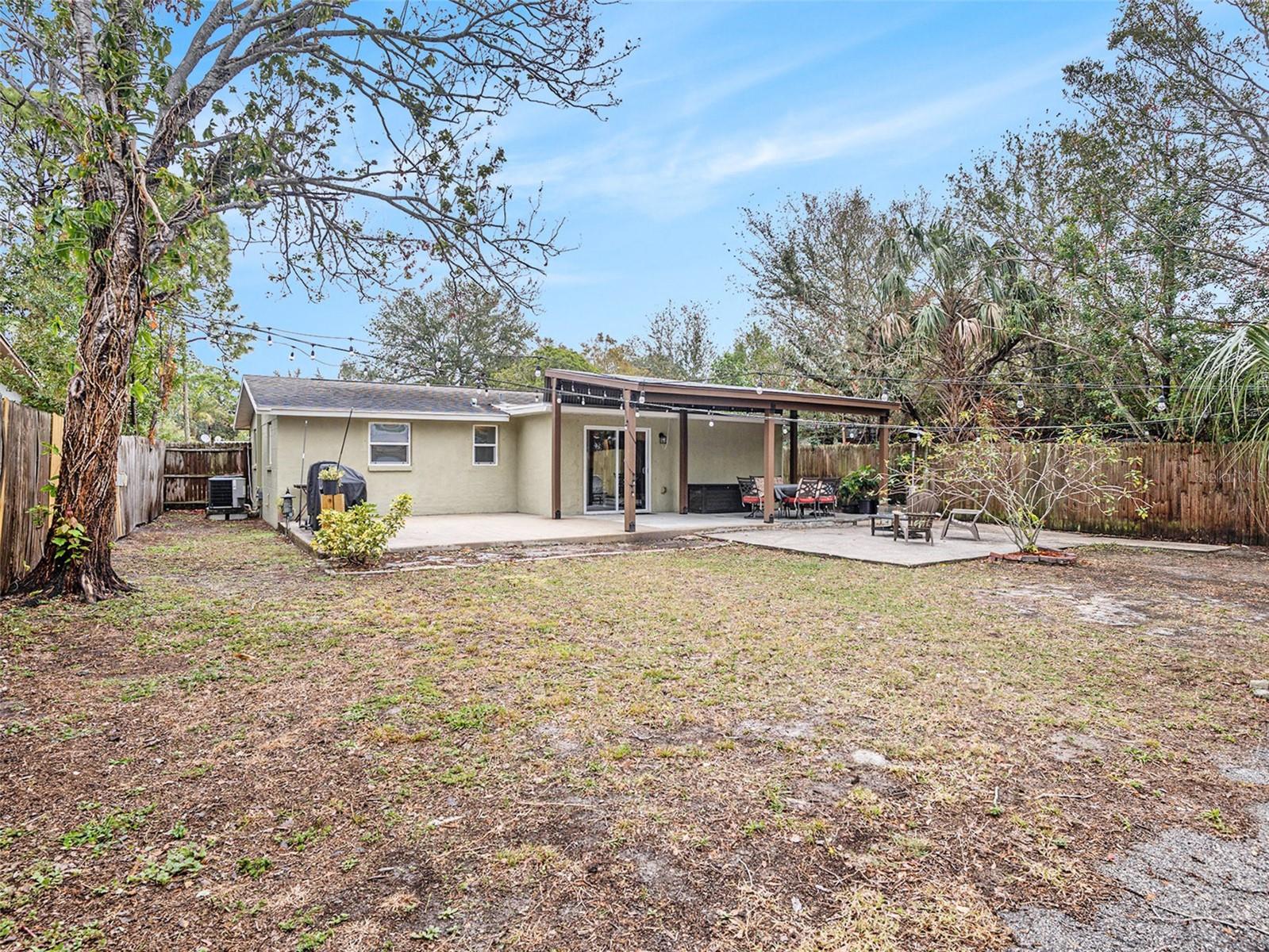 204 SW MADISON CIR N, ST PETERSBURG, FL, 33703