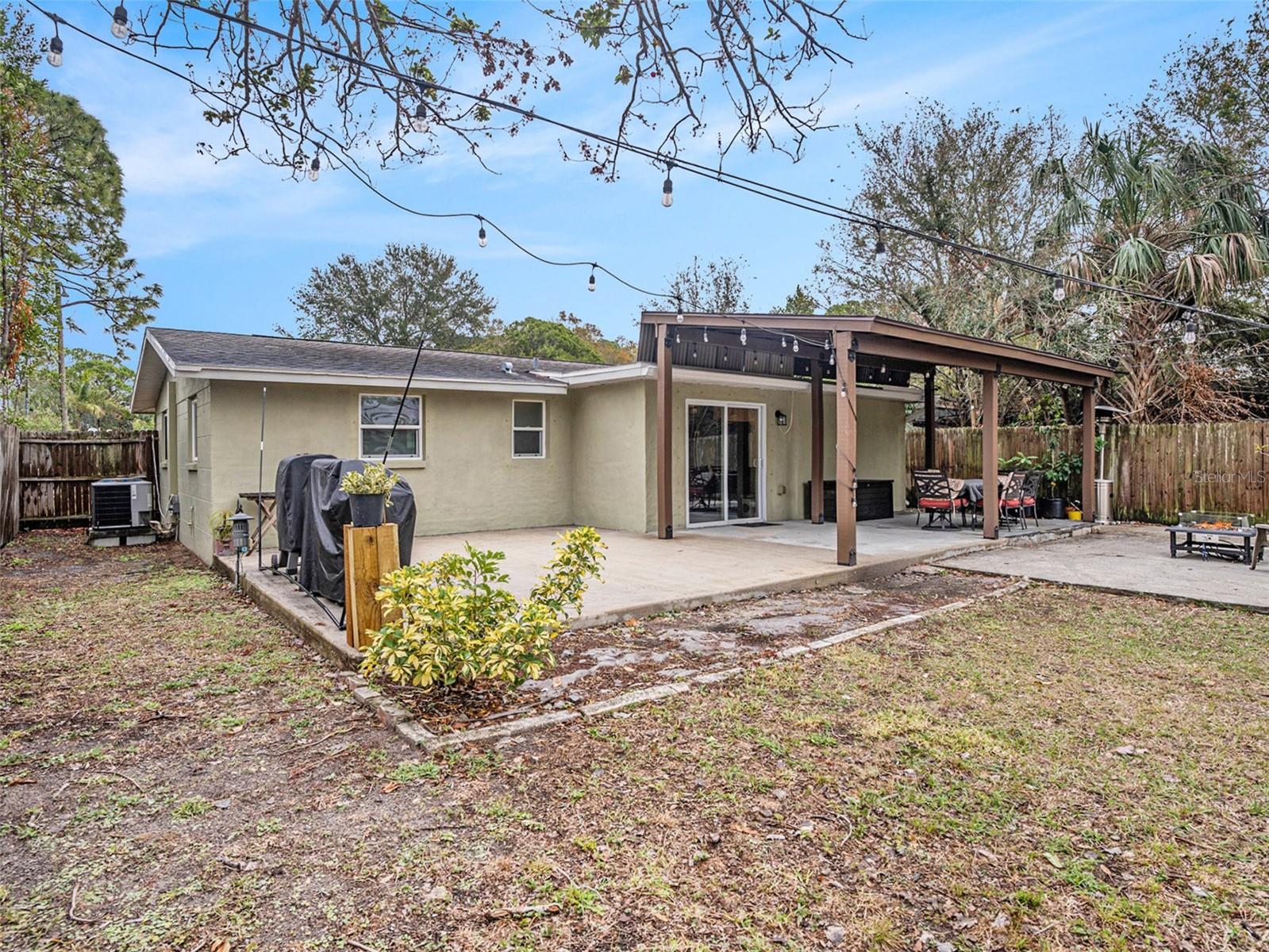 204 SW MADISON CIR N, ST PETERSBURG, FL, 33703