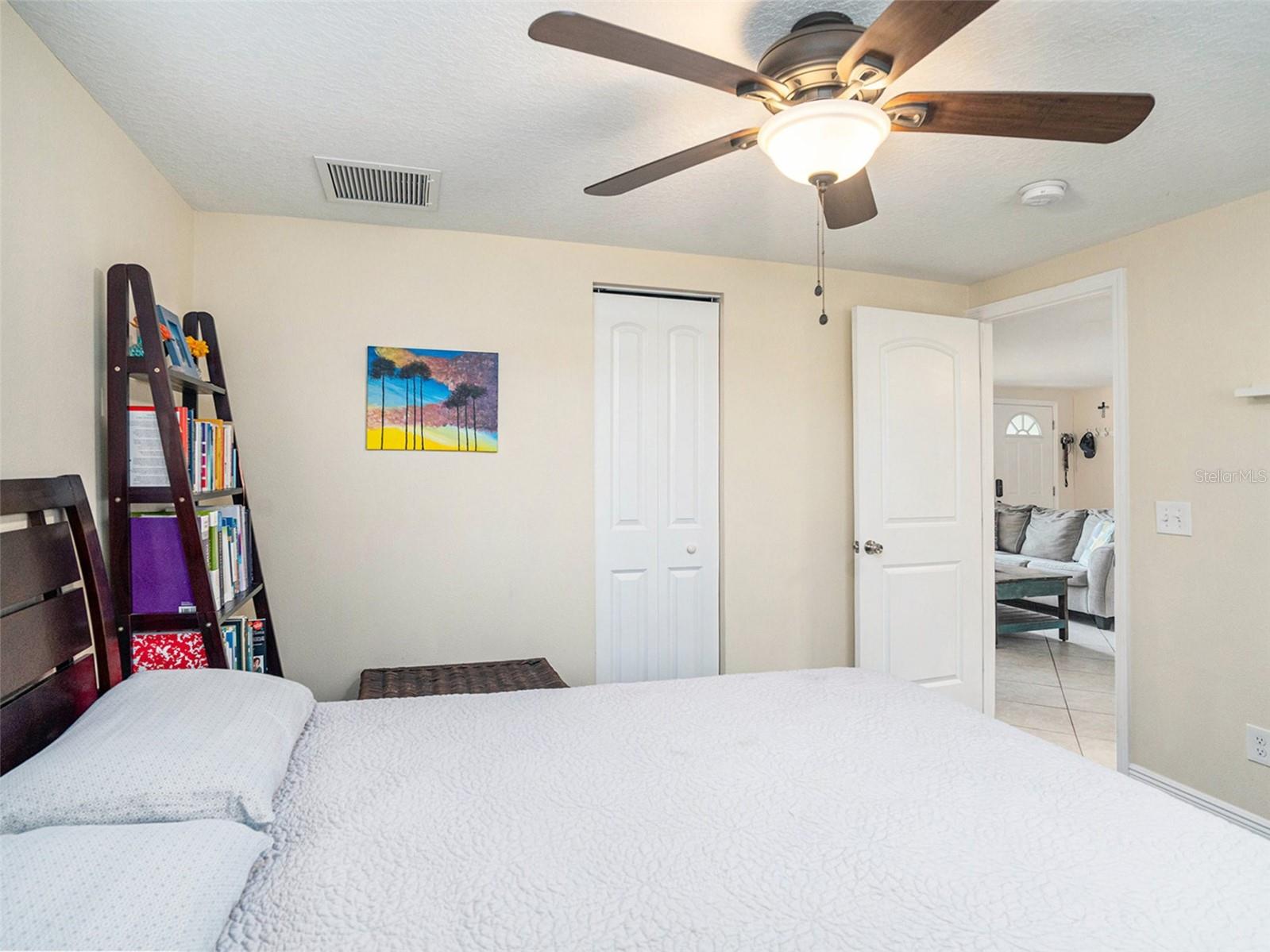 204 SW MADISON CIR N, ST PETERSBURG, FL, 33703