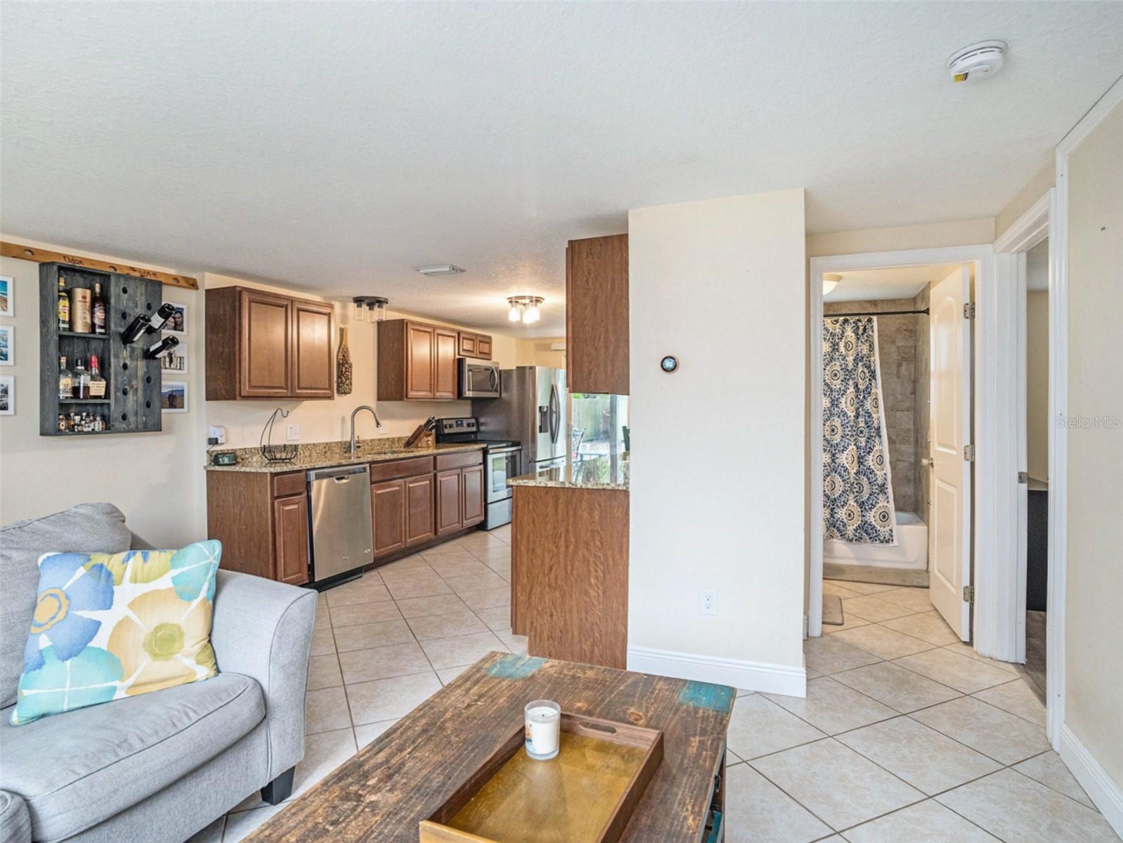 204 SW MADISON CIR N, ST PETERSBURG, FL, 33703