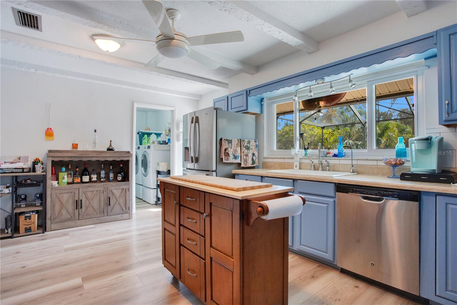 1704 W DAUGHTERY RD, LAKELAND, FL, 33810