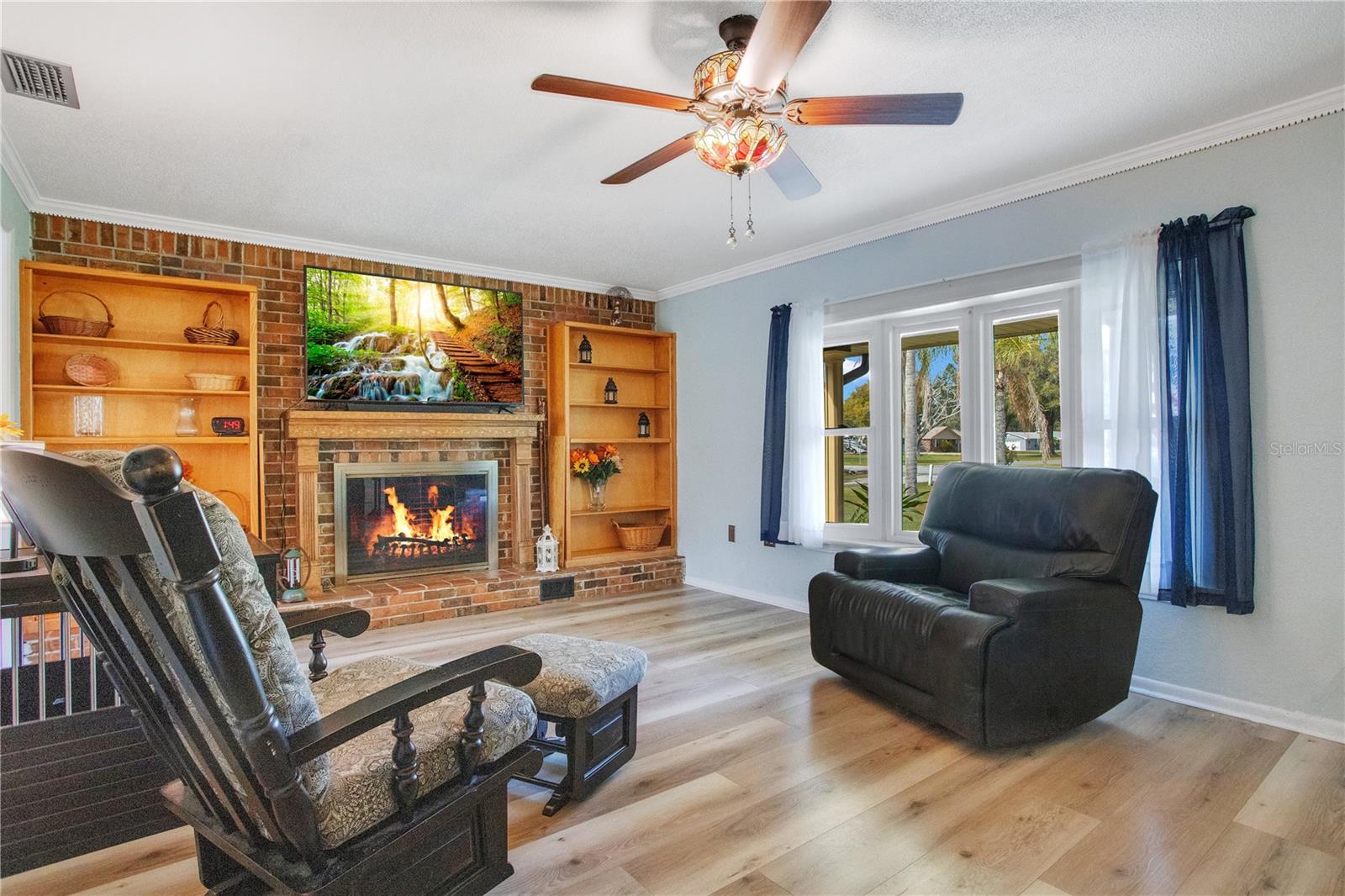 1704 W DAUGHTERY RD, LAKELAND, FL, 33810