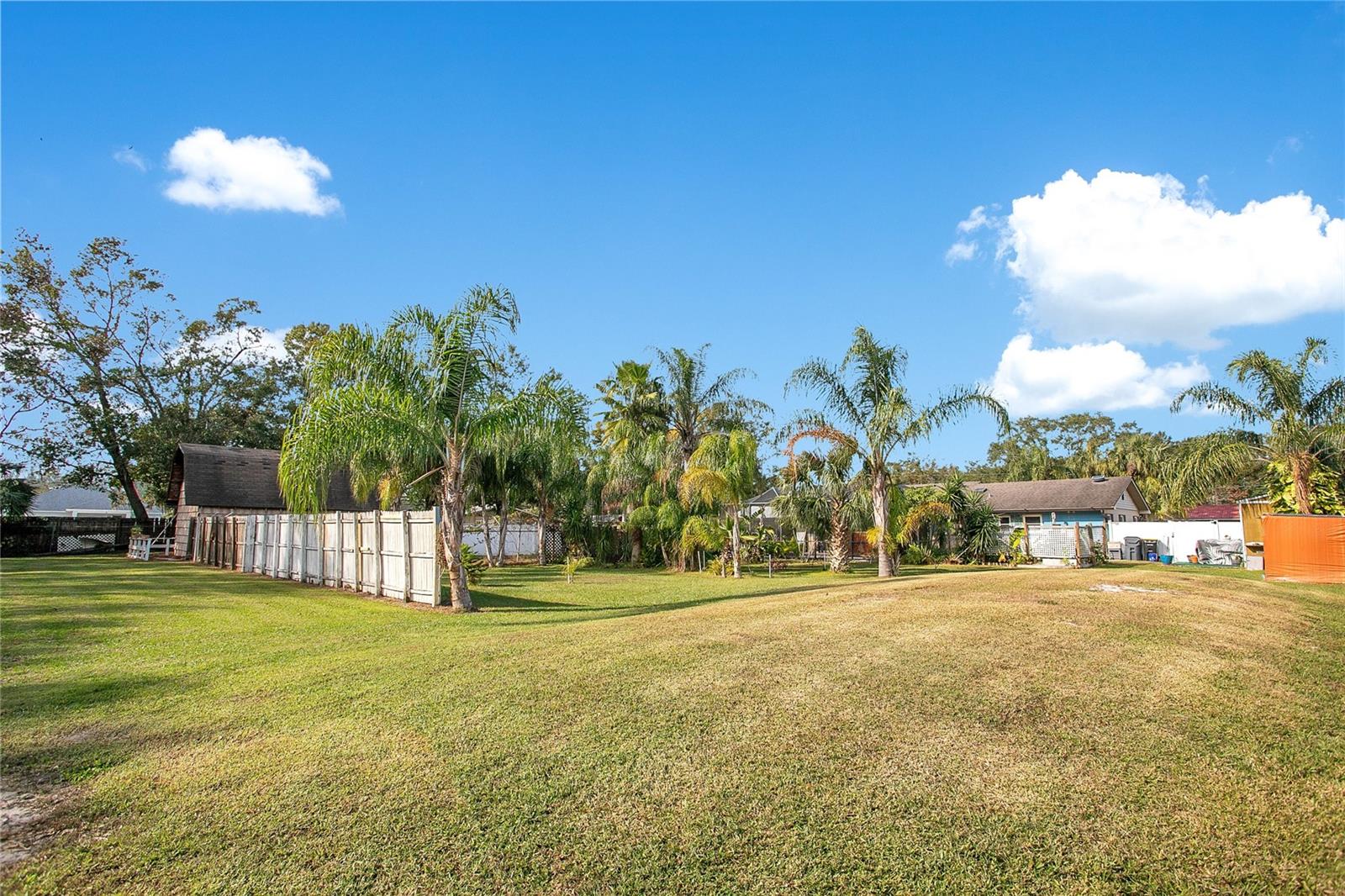 1704 W DAUGHTERY RD, LAKELAND, FL, 33810