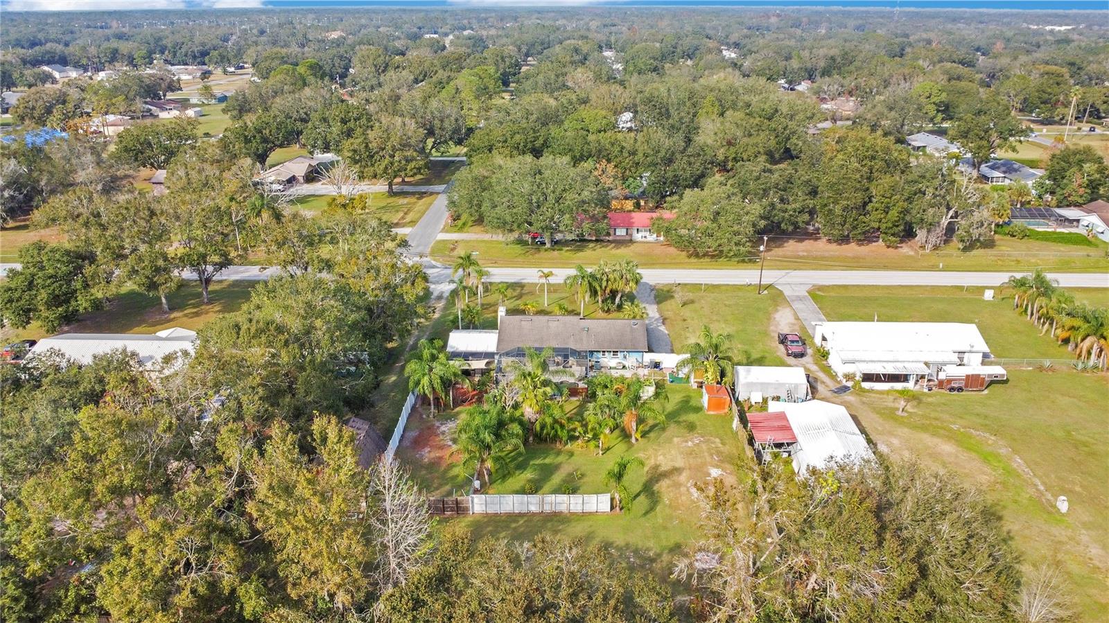 1704 W DAUGHTERY RD, LAKELAND, FL, 33810