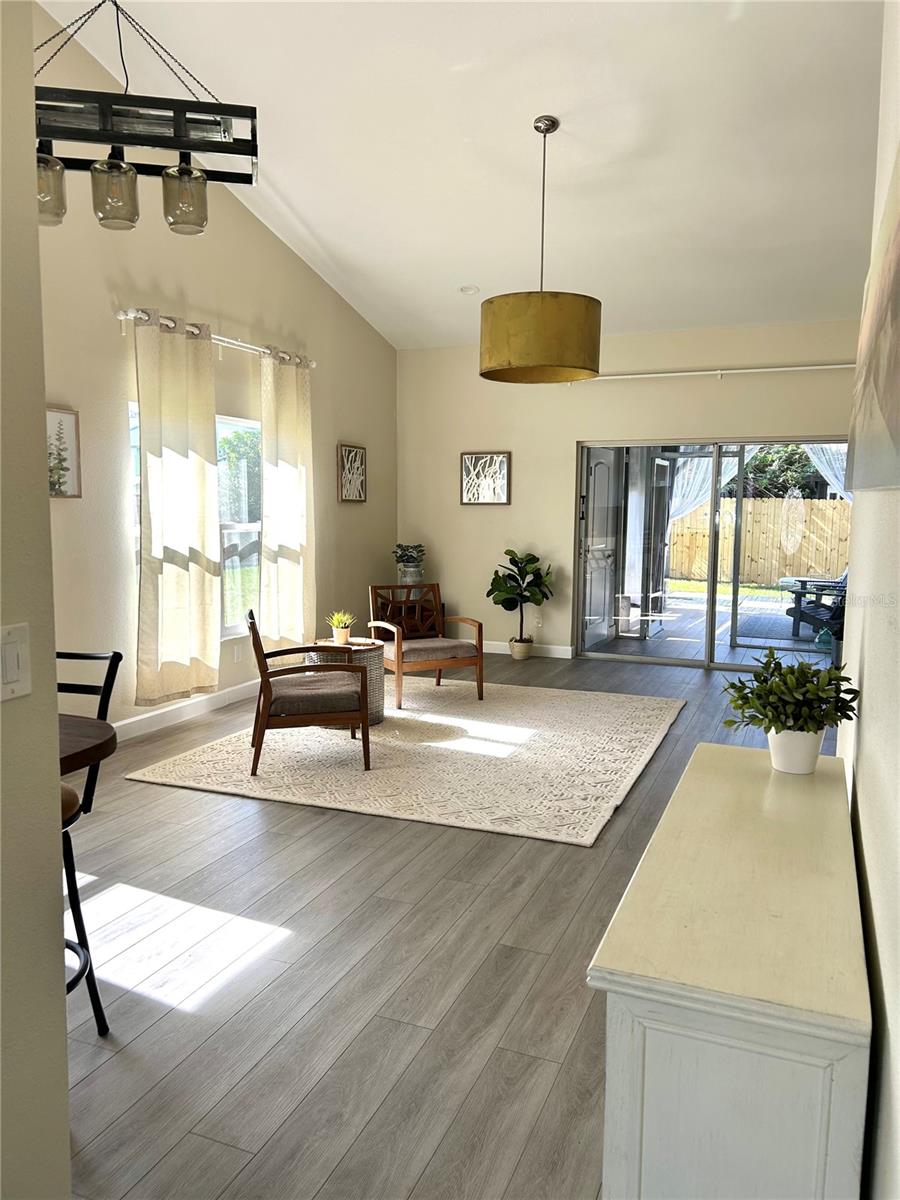11601 AUTUMN GARDENS CT, TAMPA, FL, 33635