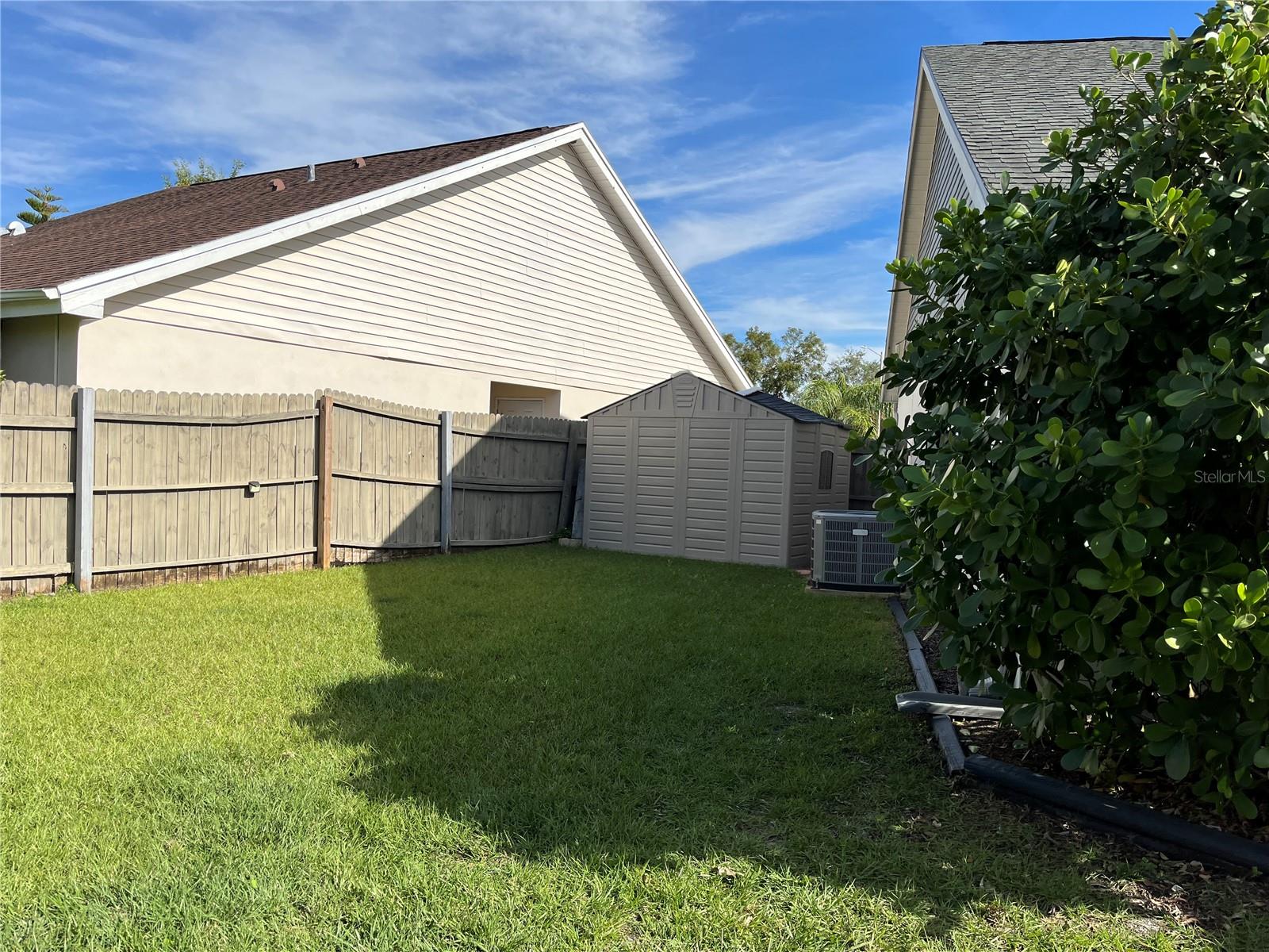 11601 AUTUMN GARDENS CT, TAMPA, FL, 33635