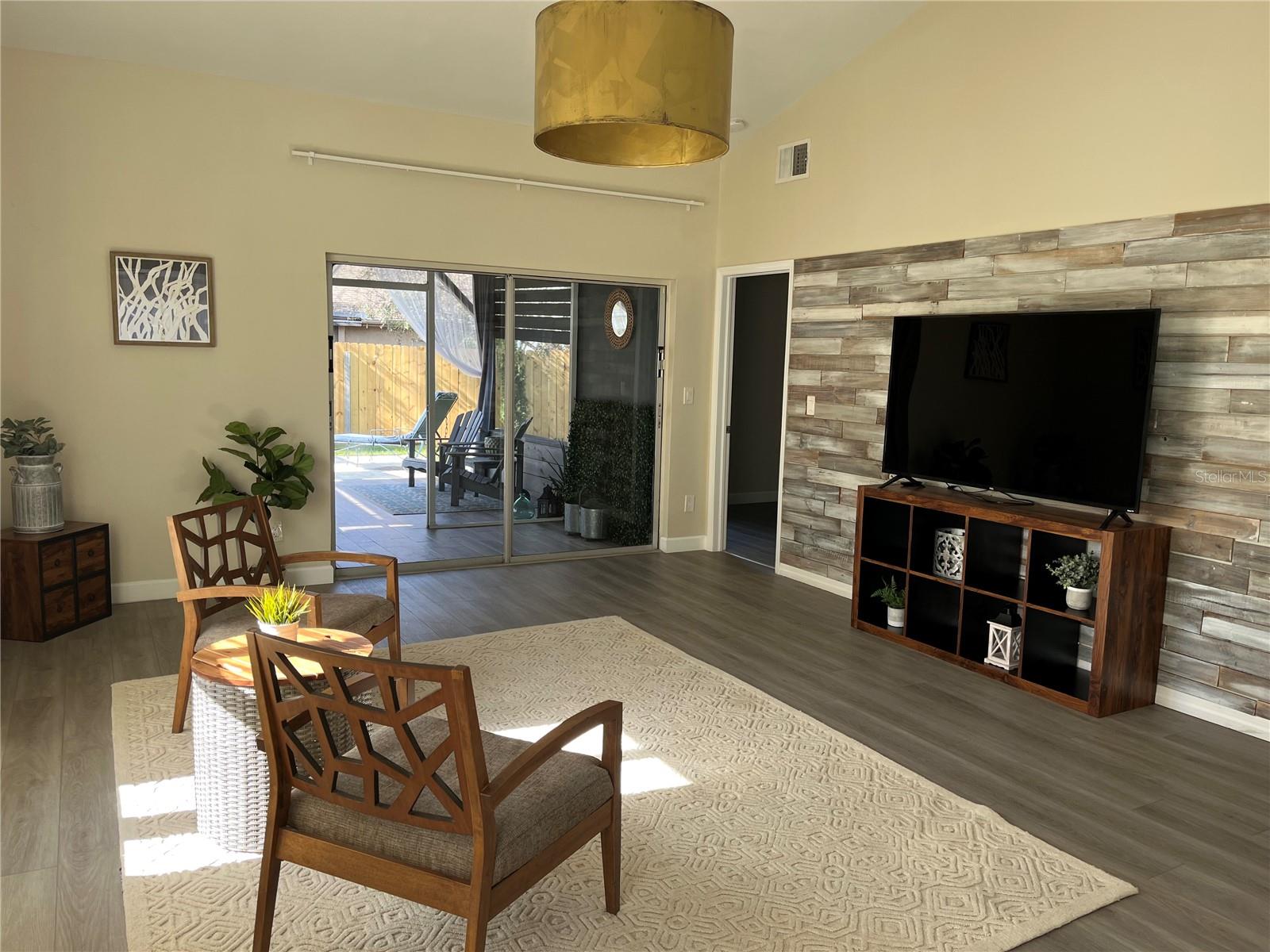 11601 AUTUMN GARDENS CT, TAMPA, FL, 33635