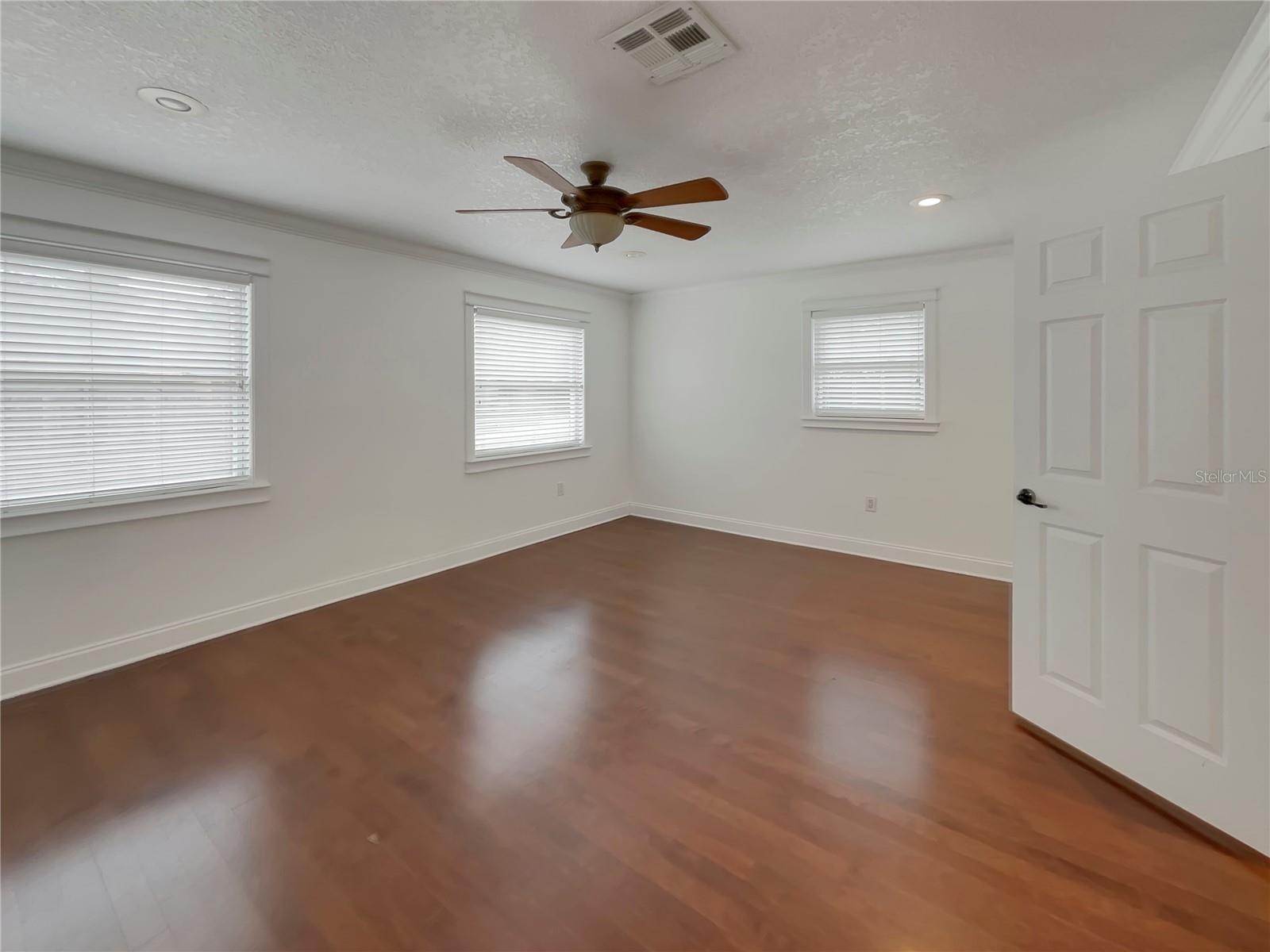 128 E EVANS ST, ORLANDO, FL, 32804