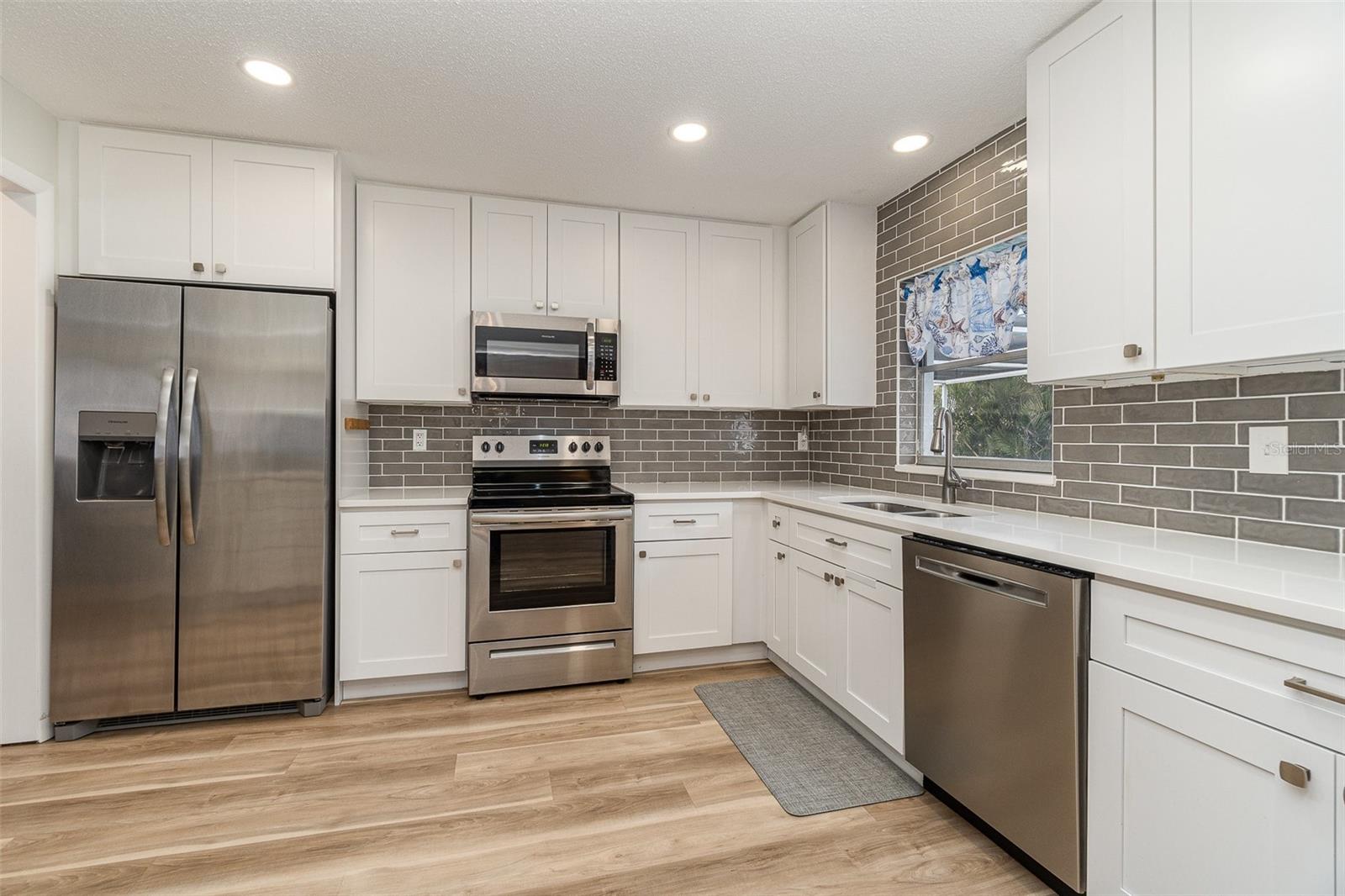 2302 15TH ST W, PALMETTO, FL, 34221